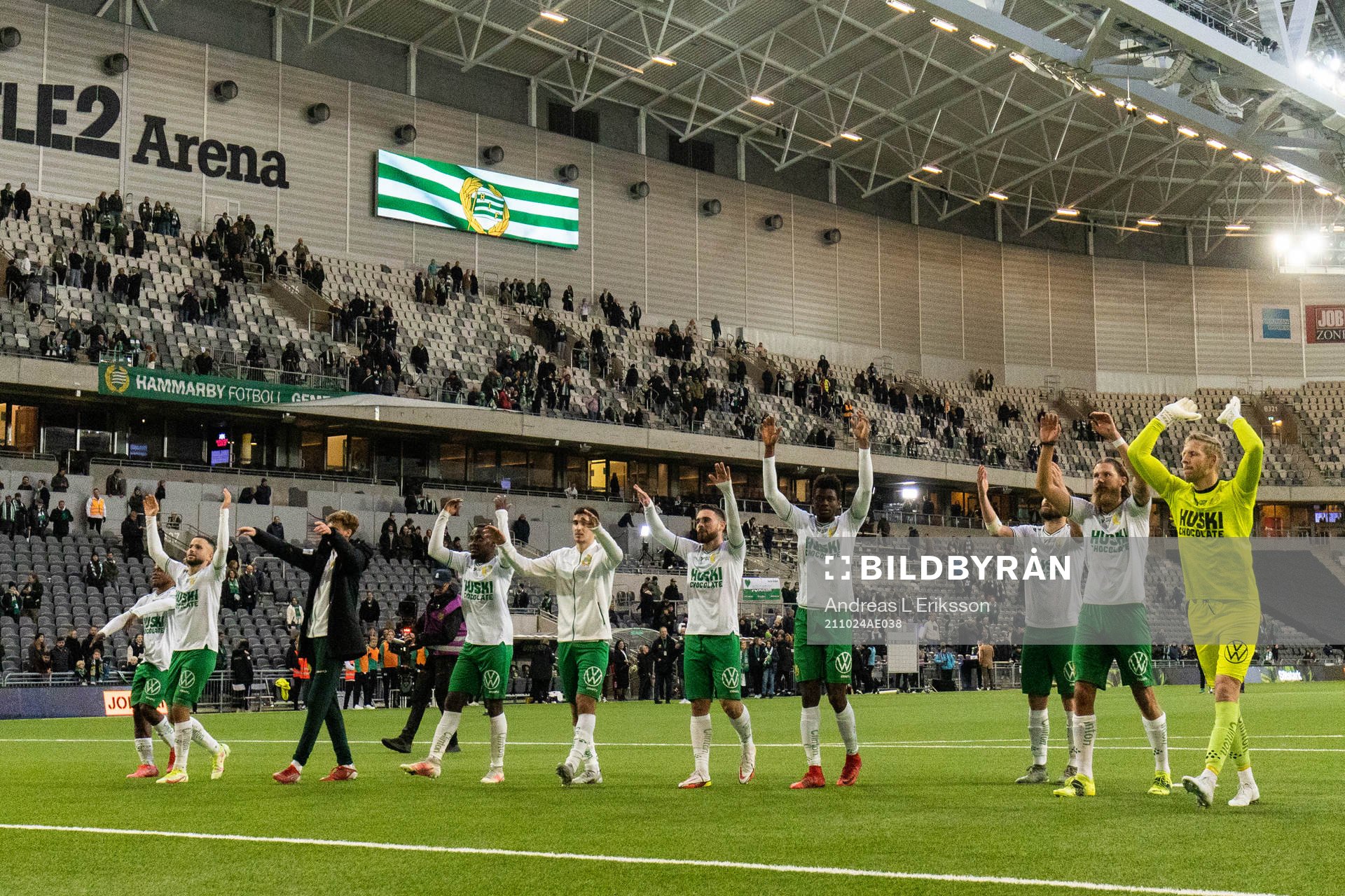Hammarbys spelare jublar