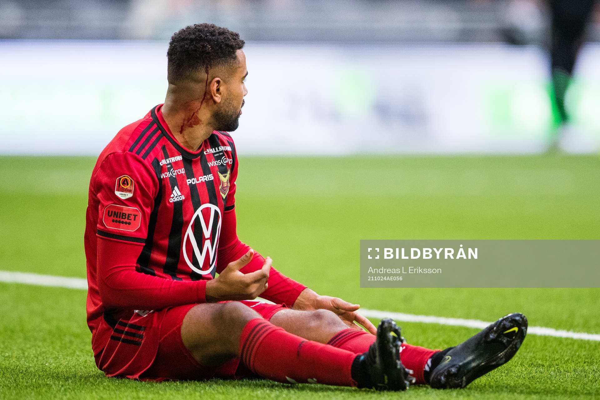 Östersunds Noah Sonko Sundberg med en skada