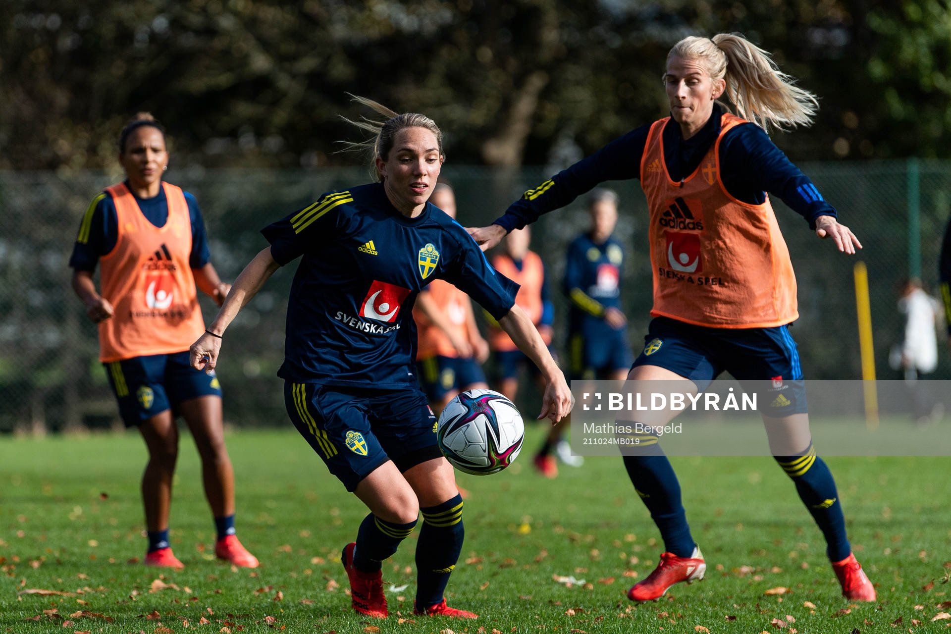 Elin Rubensson and Sofia Jakobsson of the Swedish women’s