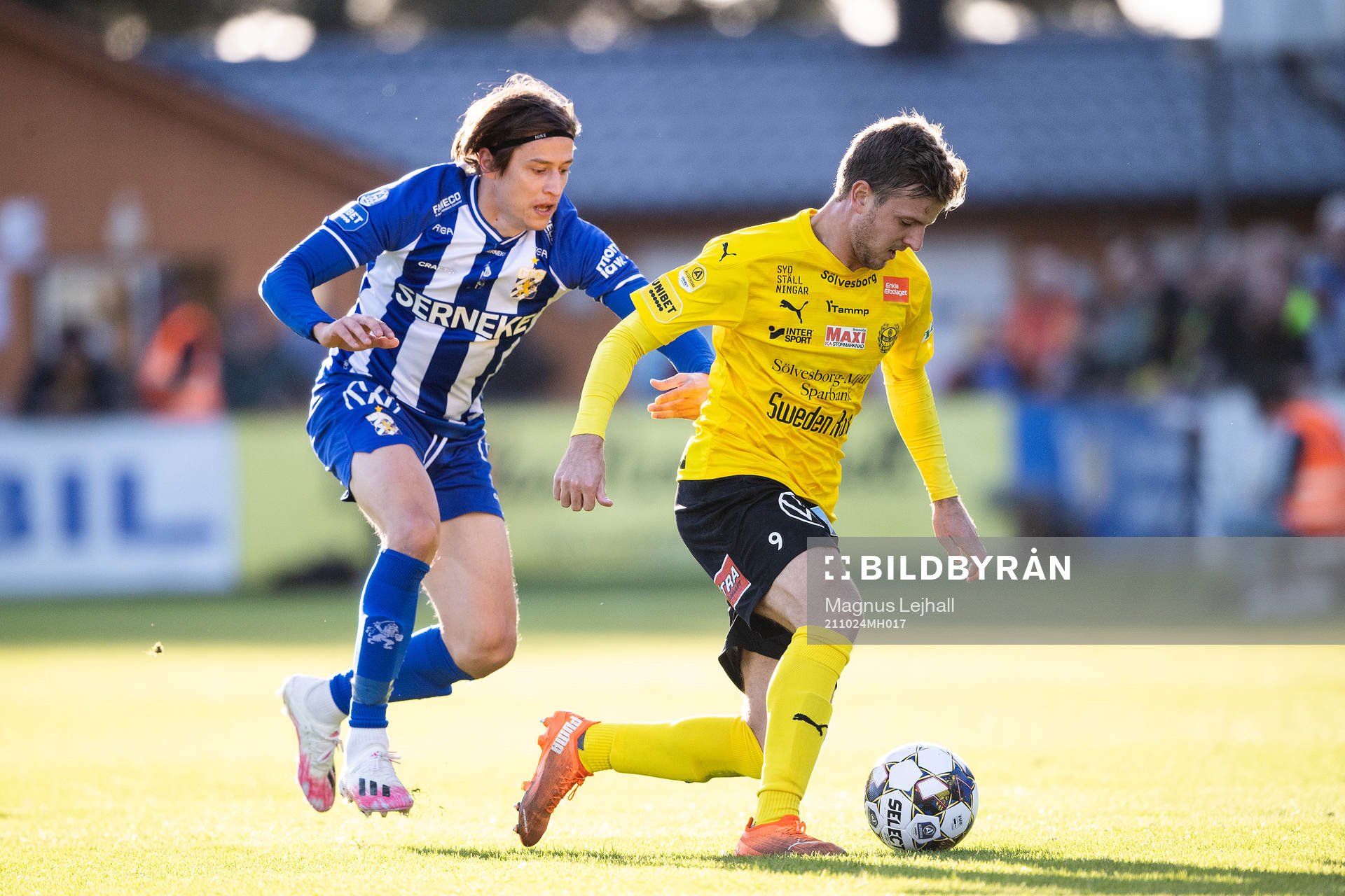 Mjällbys Joel Nilsson och IFK Göteborgs Simon Thern