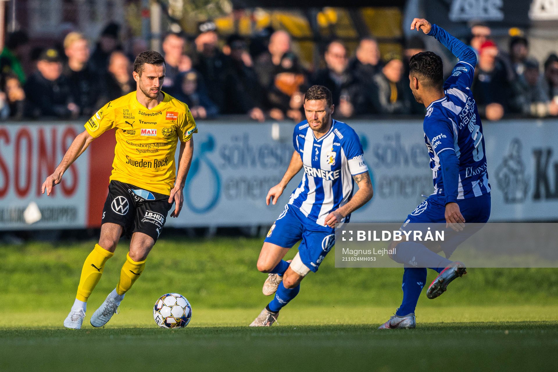 Mjällbys Kadir Hodzic  och IFK Göteborgs Marcus Berg och
