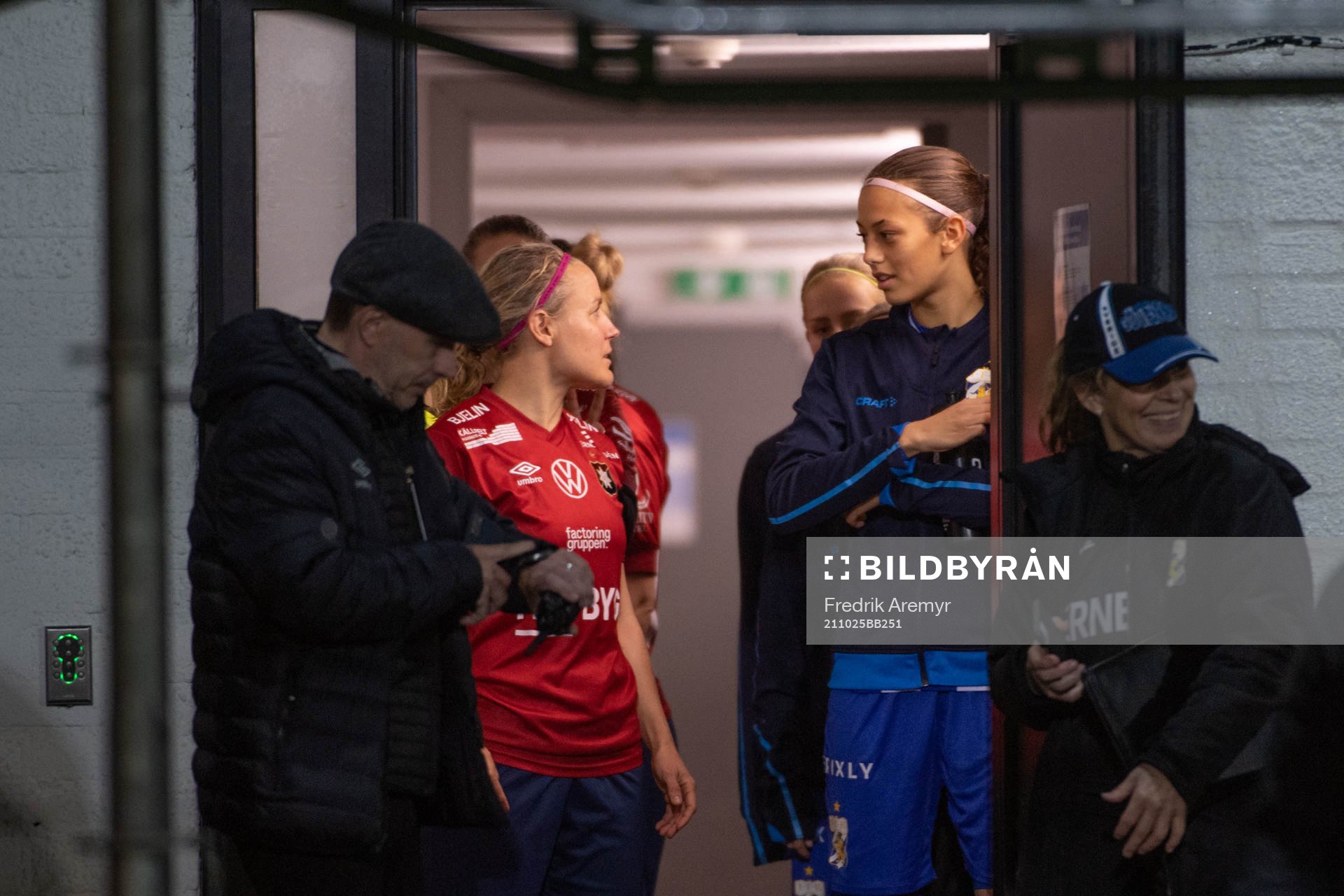 IFK Göteborgs lagkapten Malva Larsson och Örgrytes