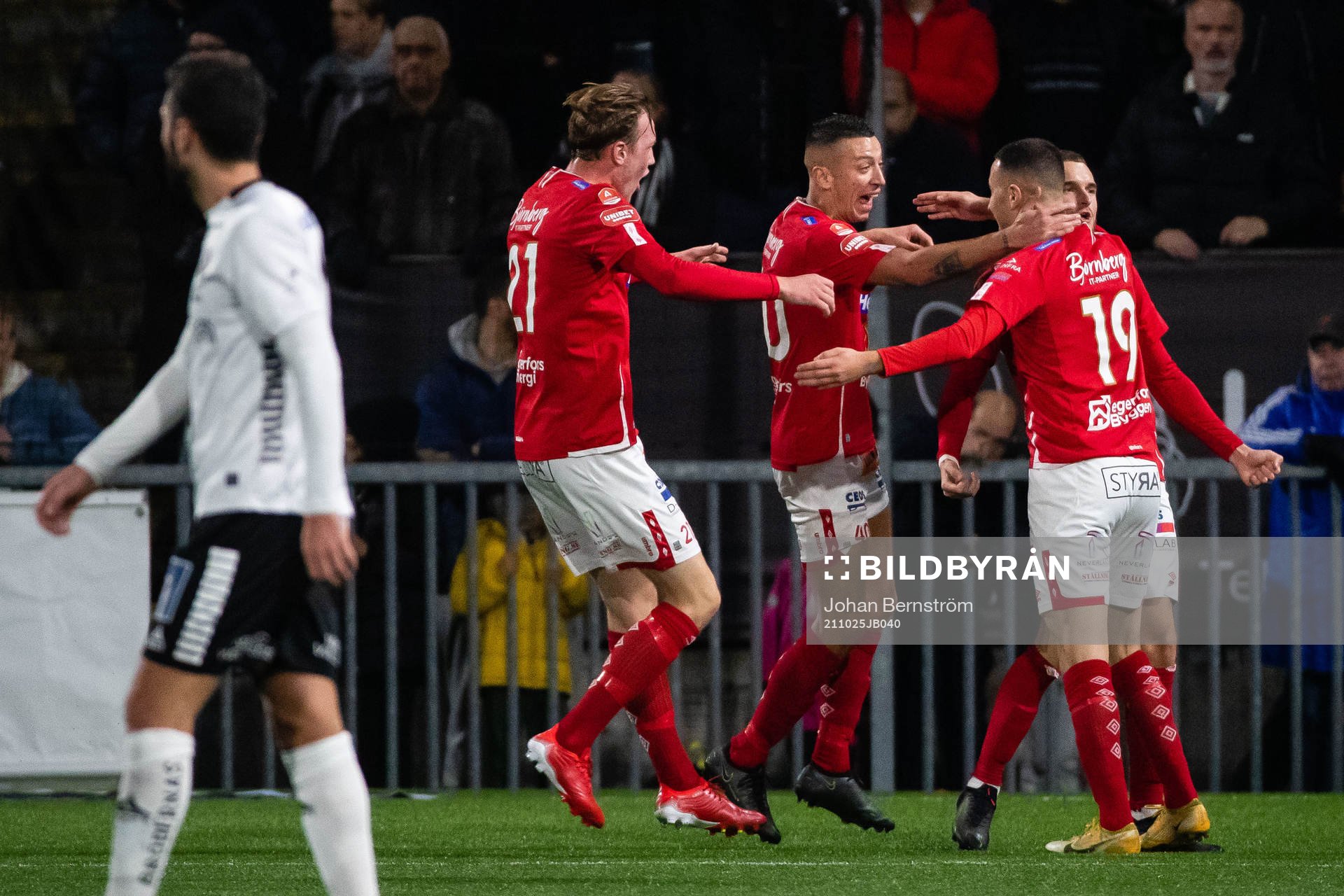 Degerfors Nikola Djurdjic jublar med Abdelrahman Saidi