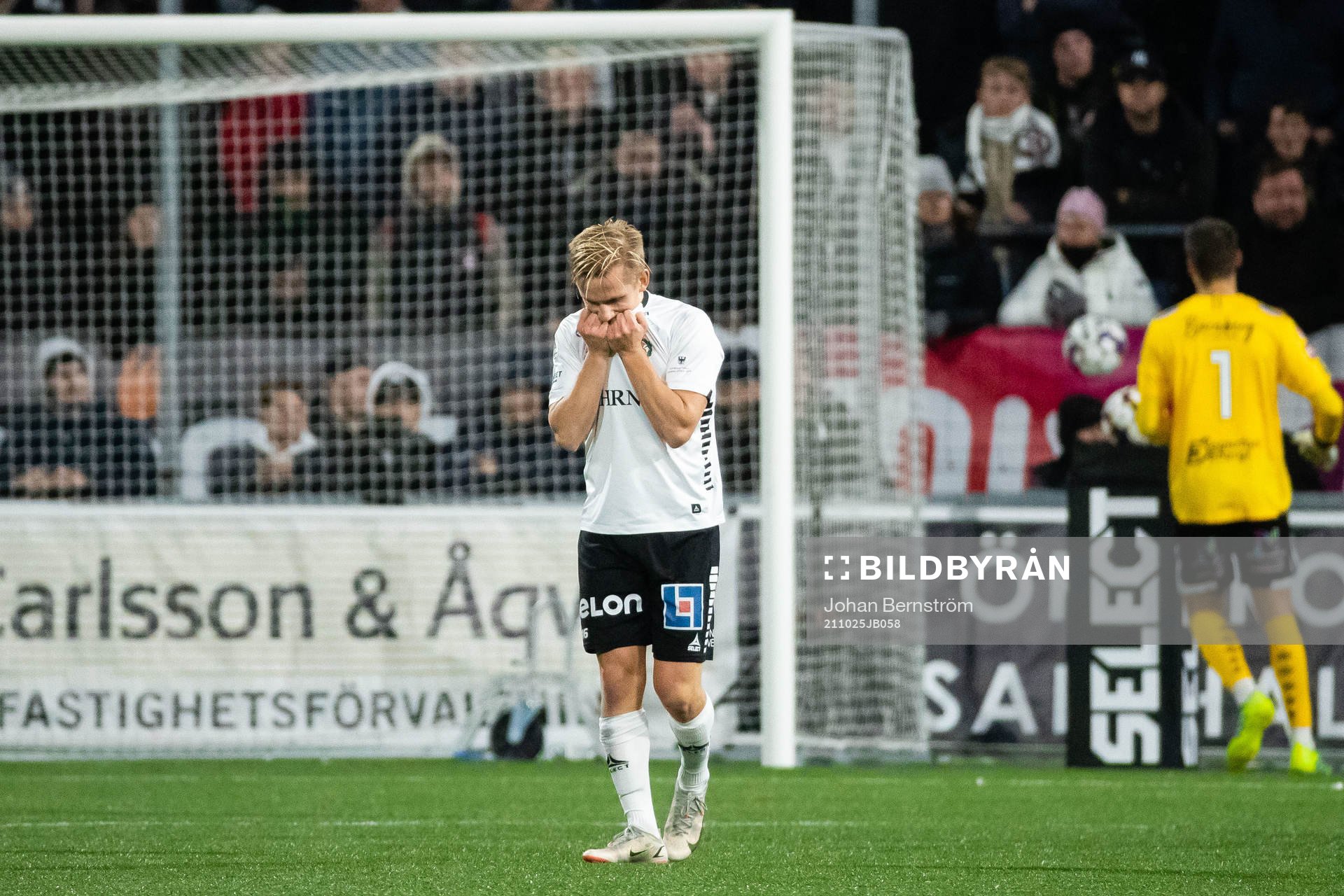 Örebros David Seger deppar