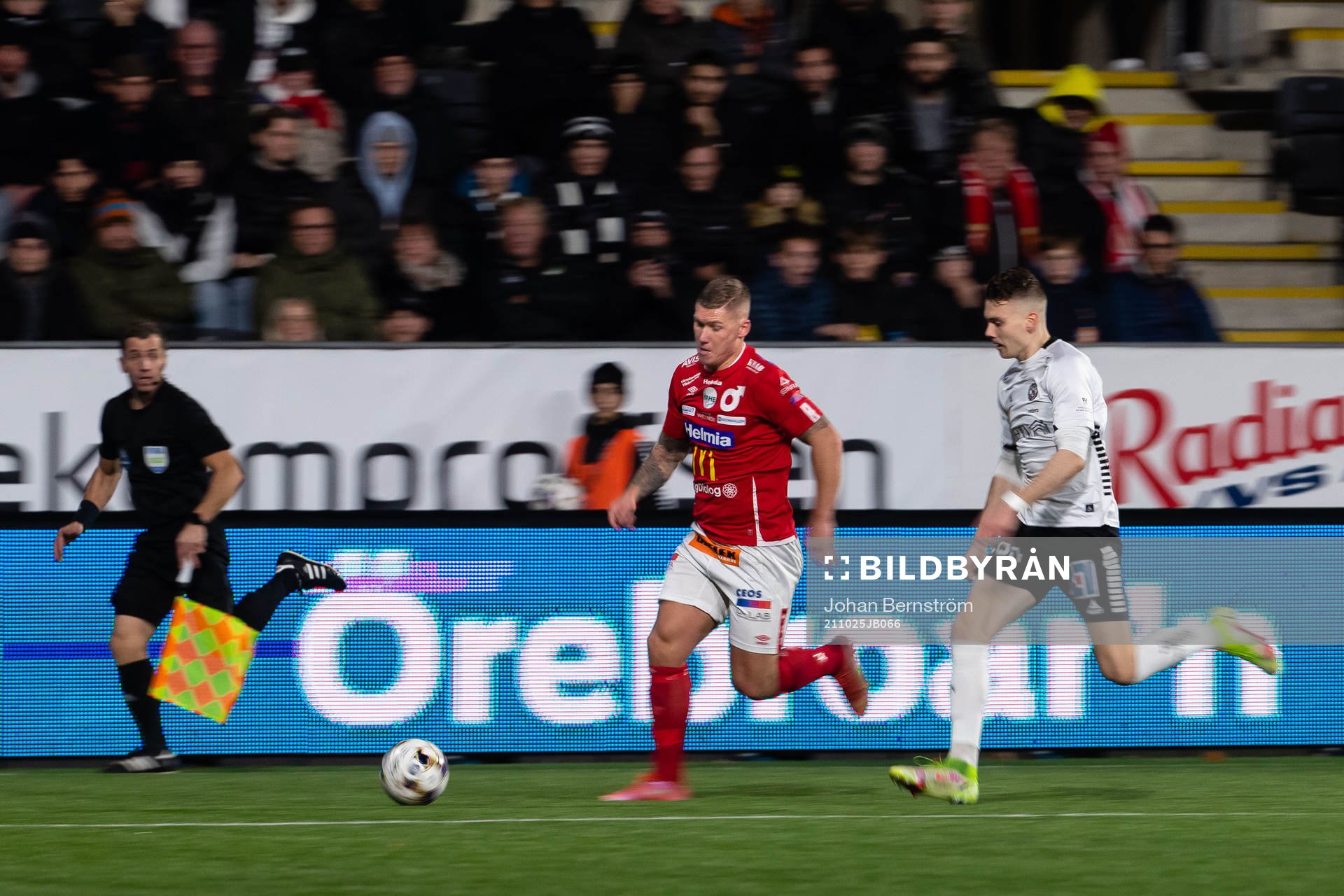 Degerfors Victor Edvardsen och Örebros Jake Larsson