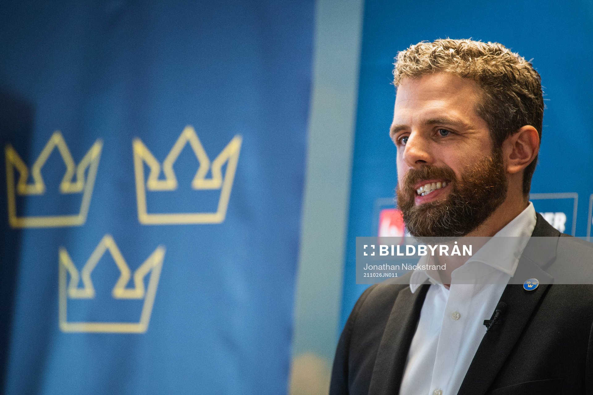 Damkronornas förbundskapten Ulf Lundberg presenterar