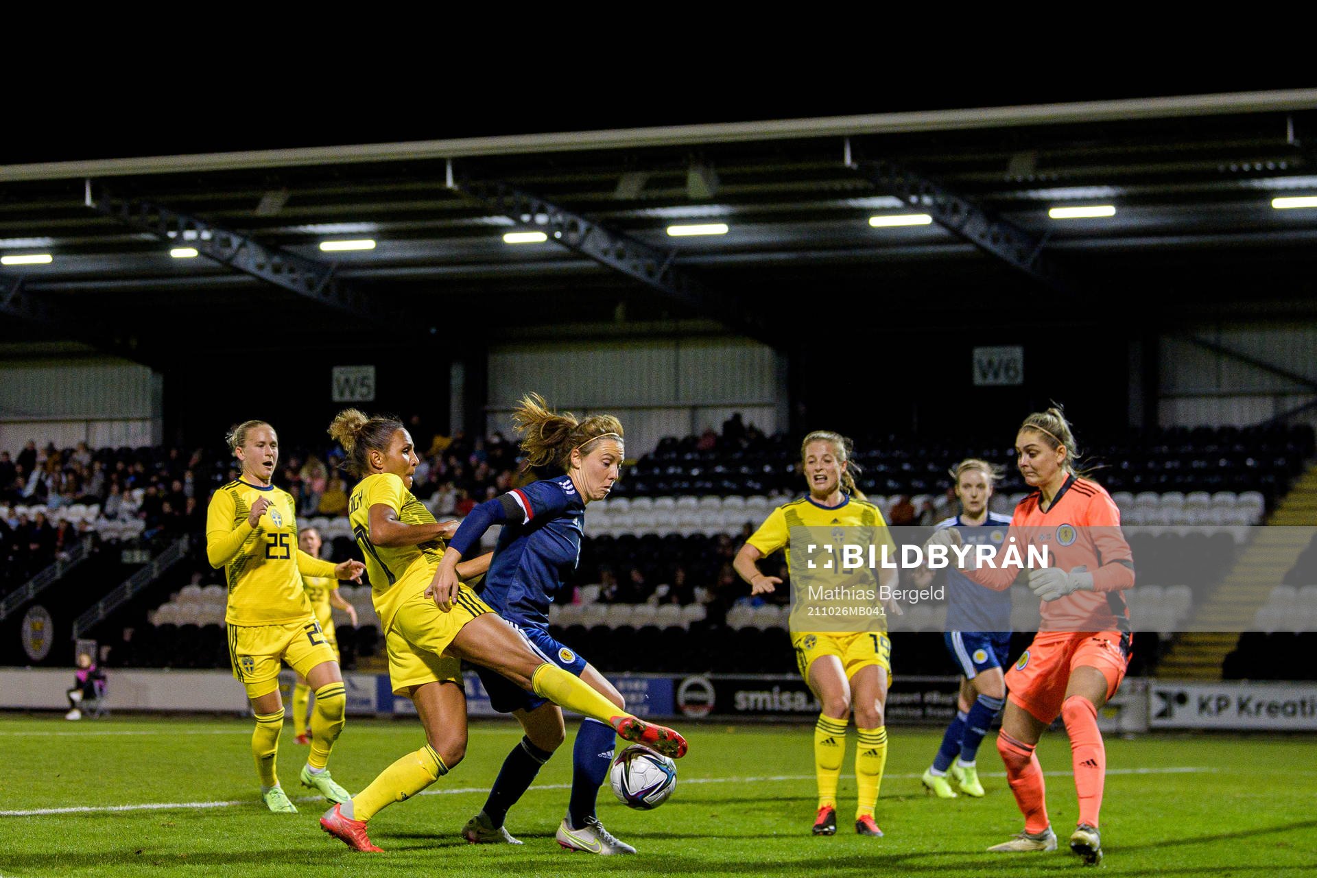Filippa Curmark , Madelen Janogy and Anna Anvegård of