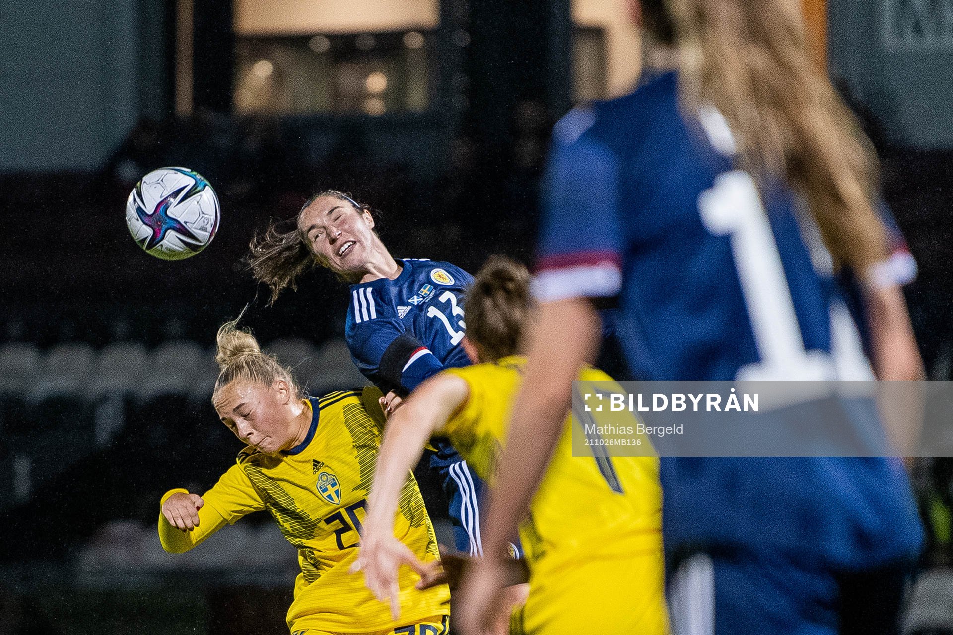Hanna Bennison of Sweden and Jane Ross of Scotland