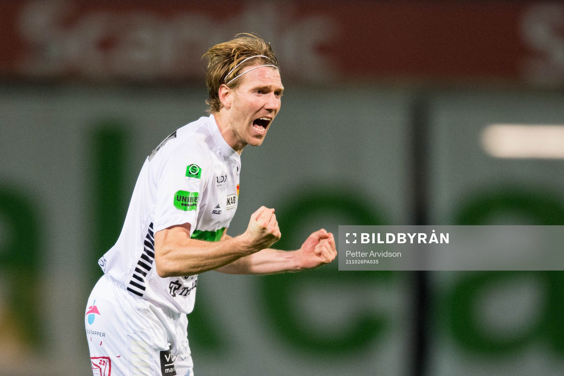 GAIS August Wängberg jublar efter fotbollsmatchen i Superettan mellan Helsingborg och GAIS den 26 oktober 2021 i Helsingborg. 