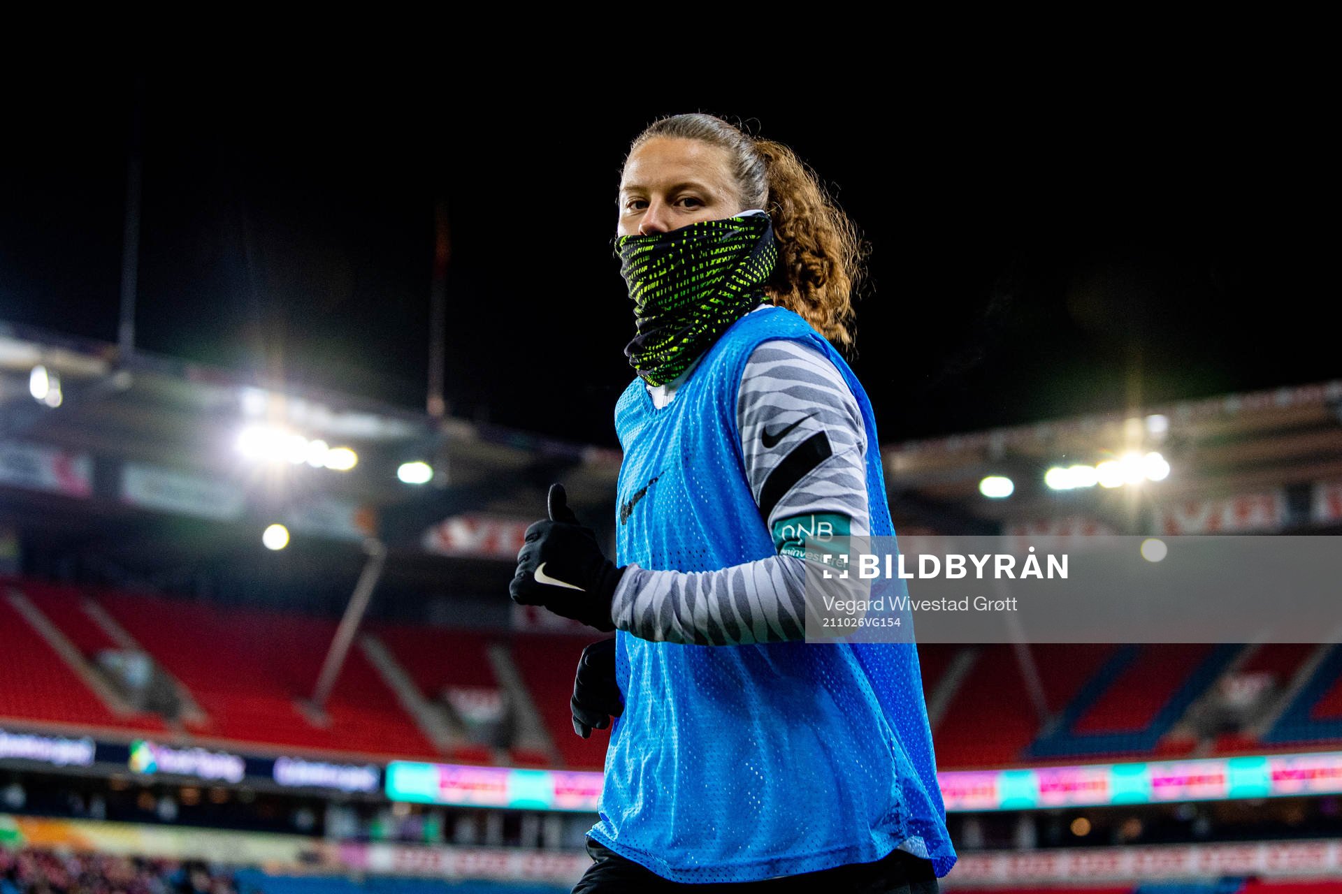 Synne Skinnes Hansen of Norway warms up