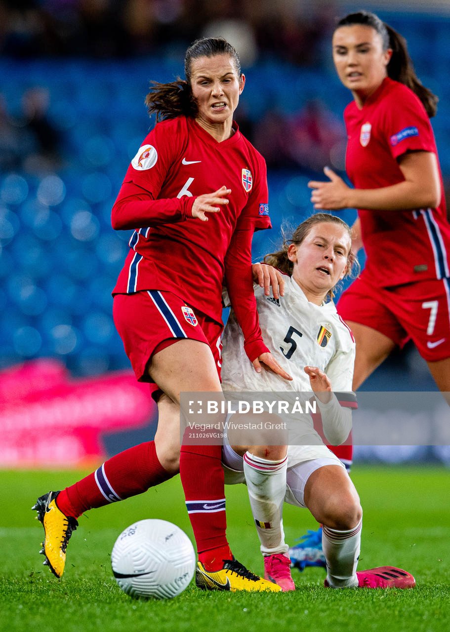 Tuva Hansen of Norway and Jarne Teulings of Belgium