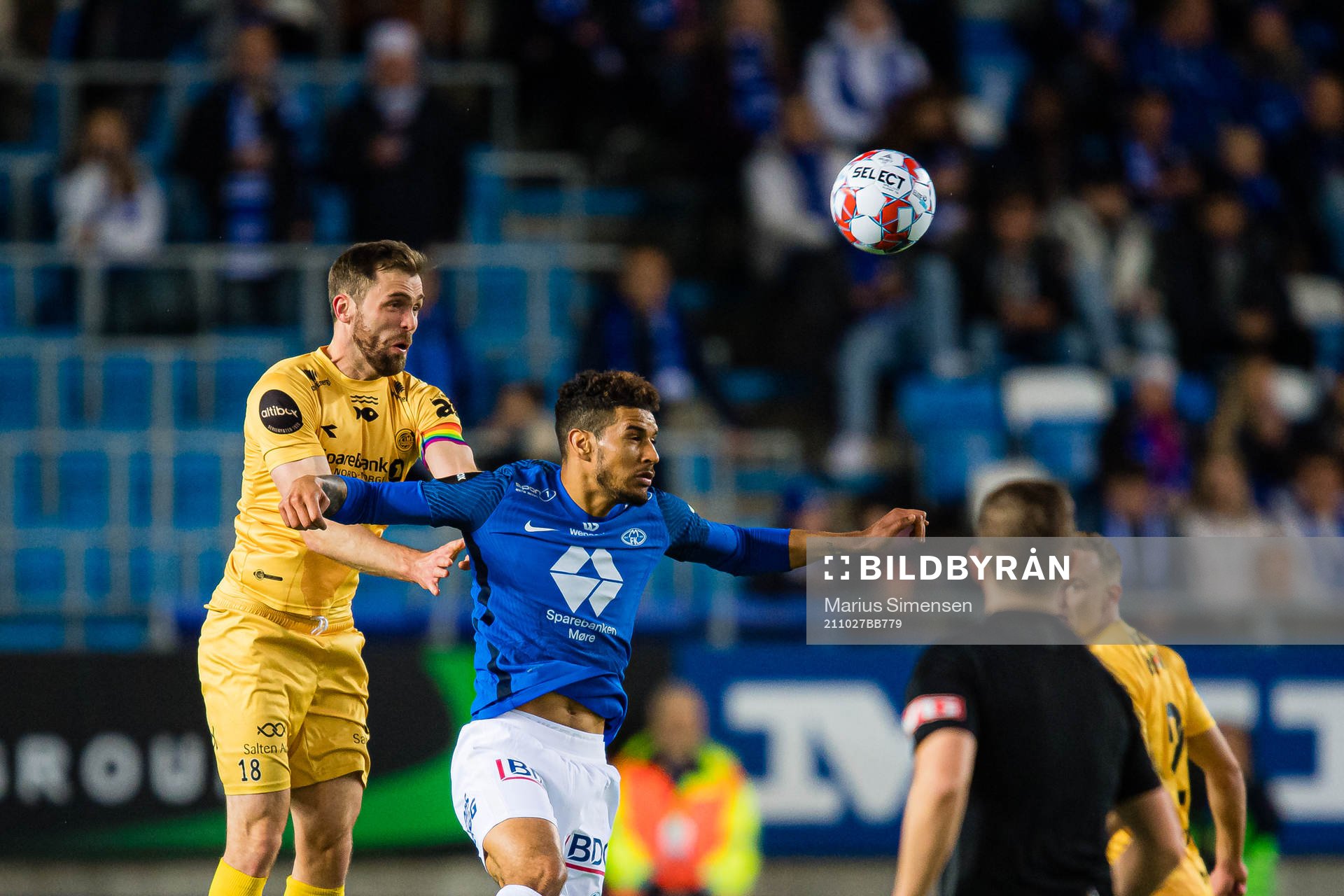 Brede Mathias Moe of Bodø/Glimt and Ohikhuaeme Anthony