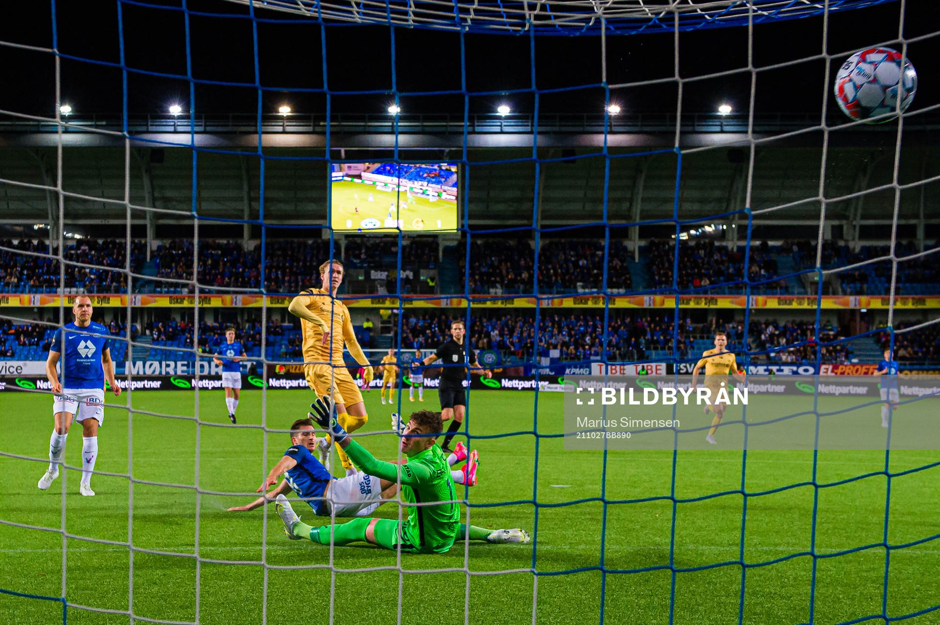 Ola Selvaag Solbakken of Bodø/Glimt scores the 0-2 goal