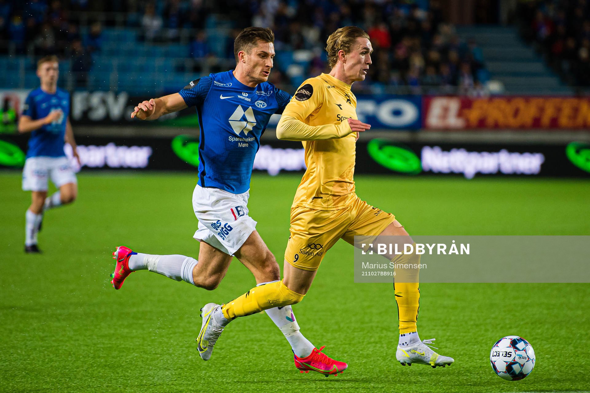 Kristoffer Haugen of Molde and Ola Selvaag Solbakken of