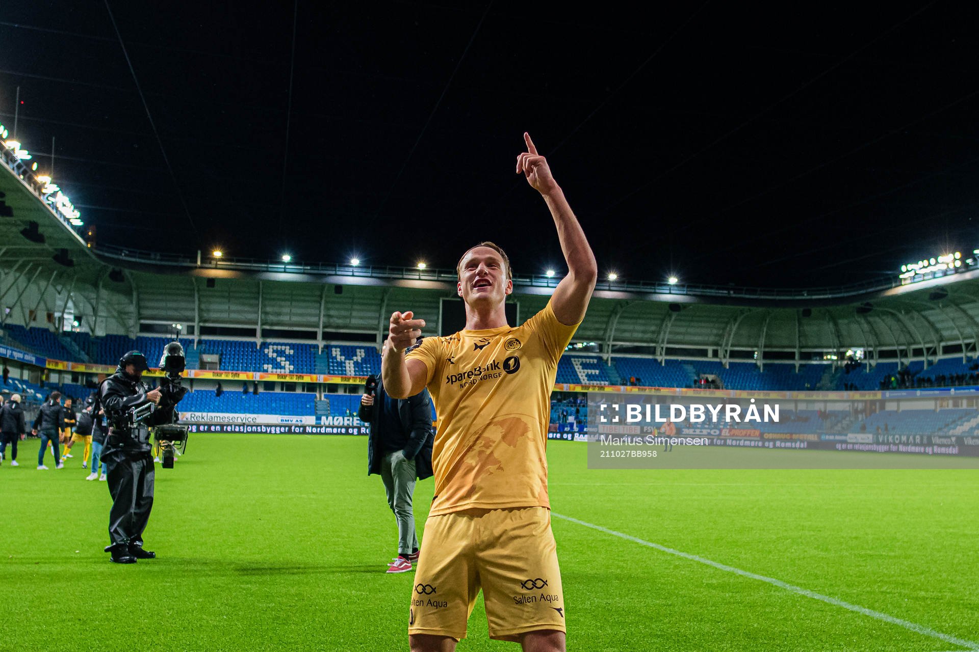 Erik Botheim of Bodø/Glimt celebrates
