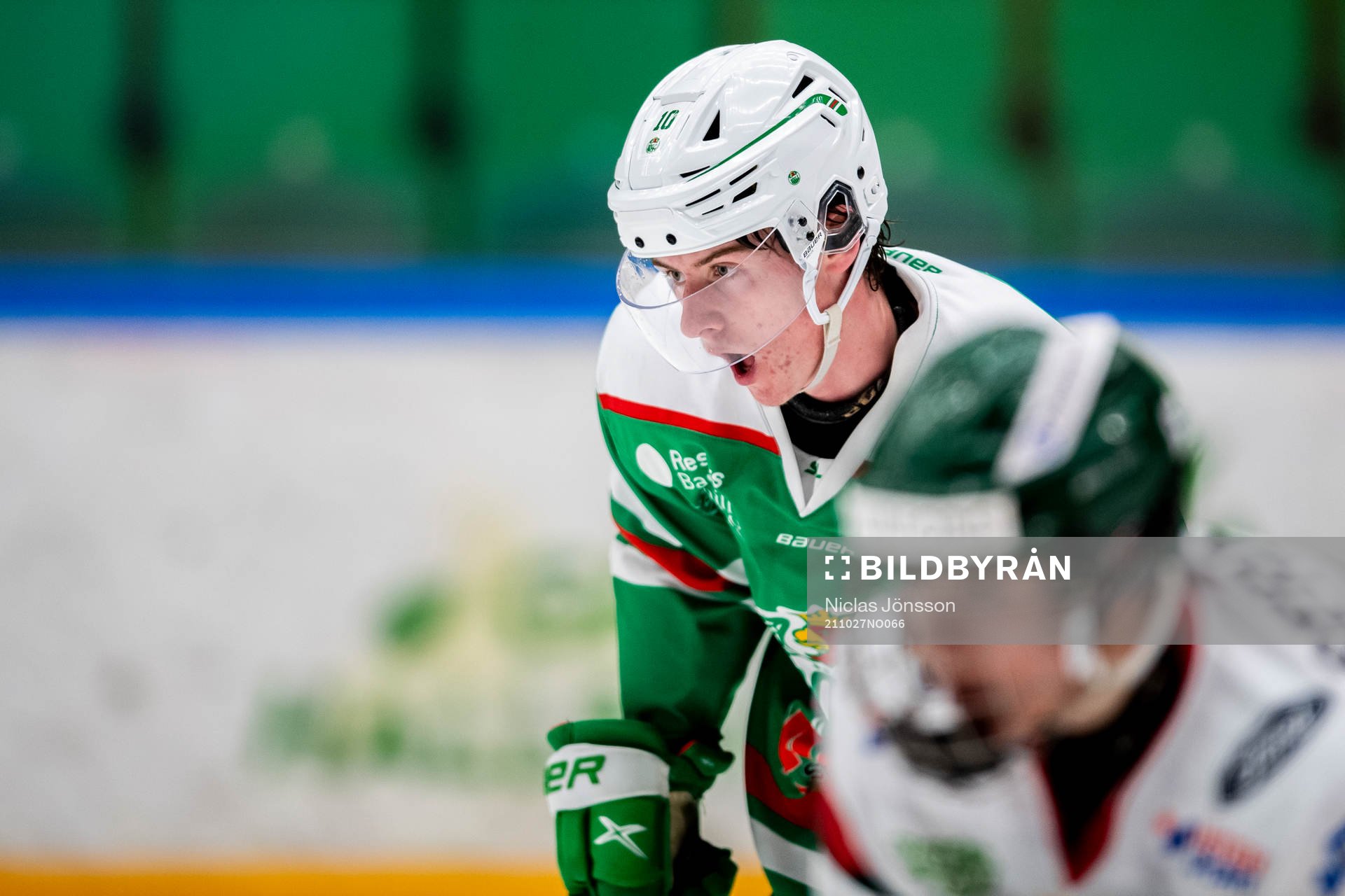 Rögles Oscar Johnsson har ont