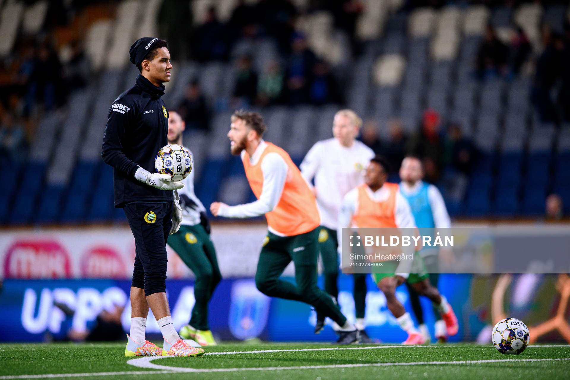Hammarbys målvakt Oliver Dovin