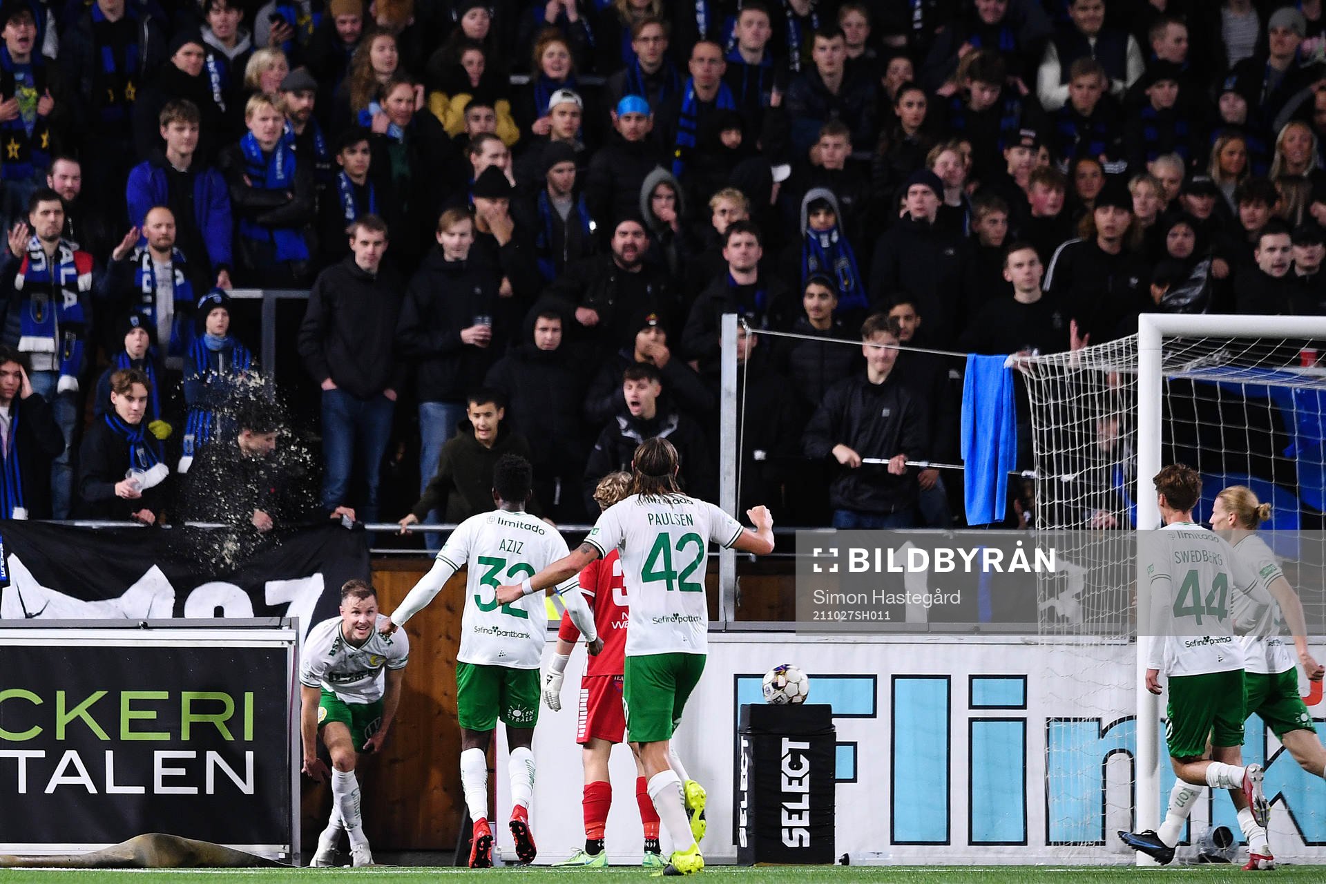 Hammarbys Richard Magyar jublar