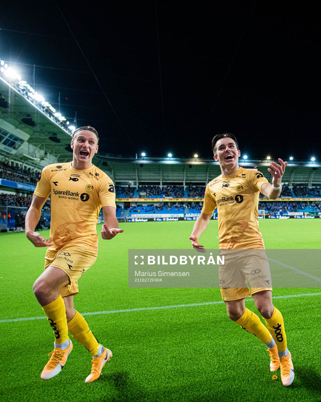 Hugo Vegard Vetlesen of Bodø/Glimt celebrates with Erik