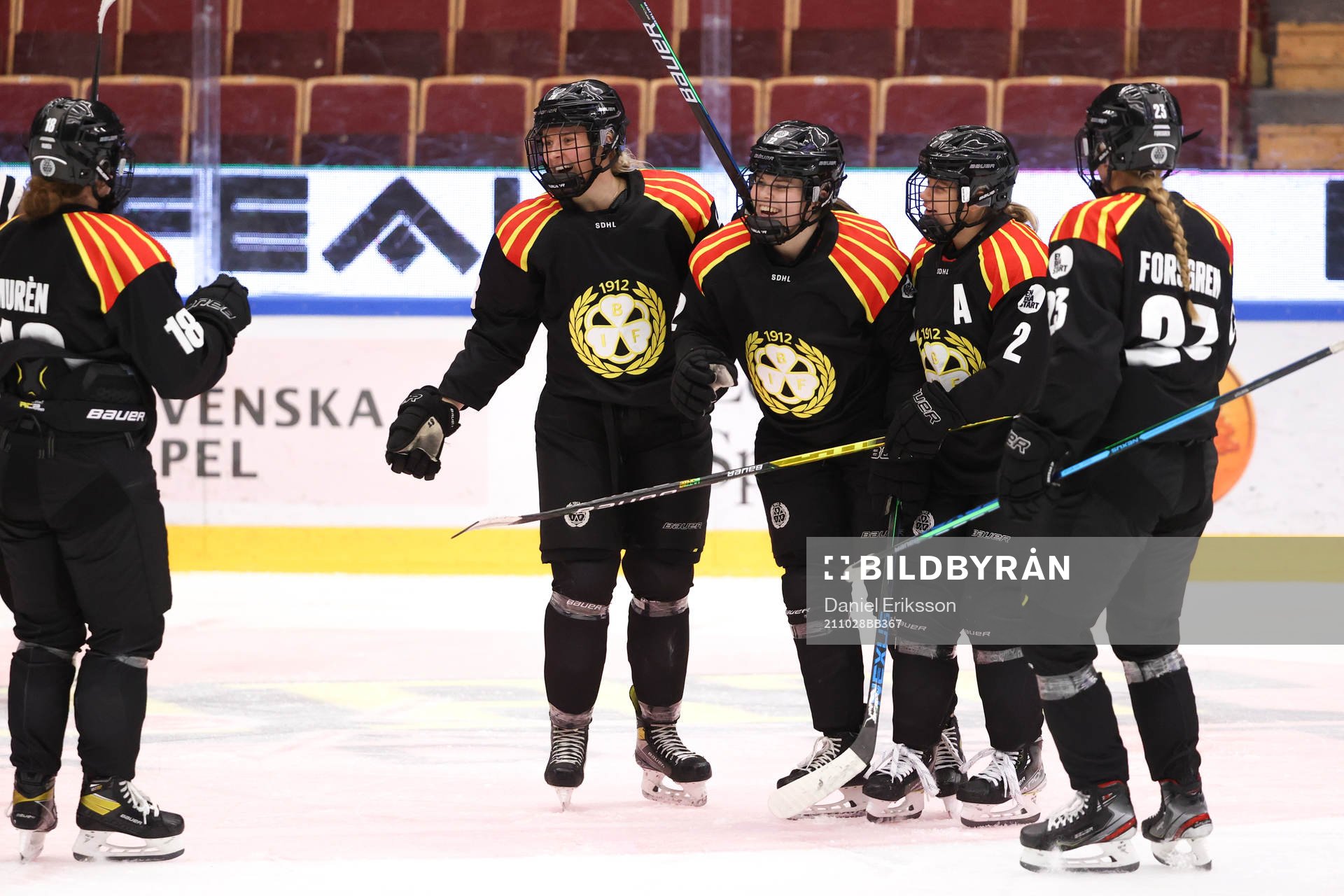Brynäs  Hanna Thuvik jublar