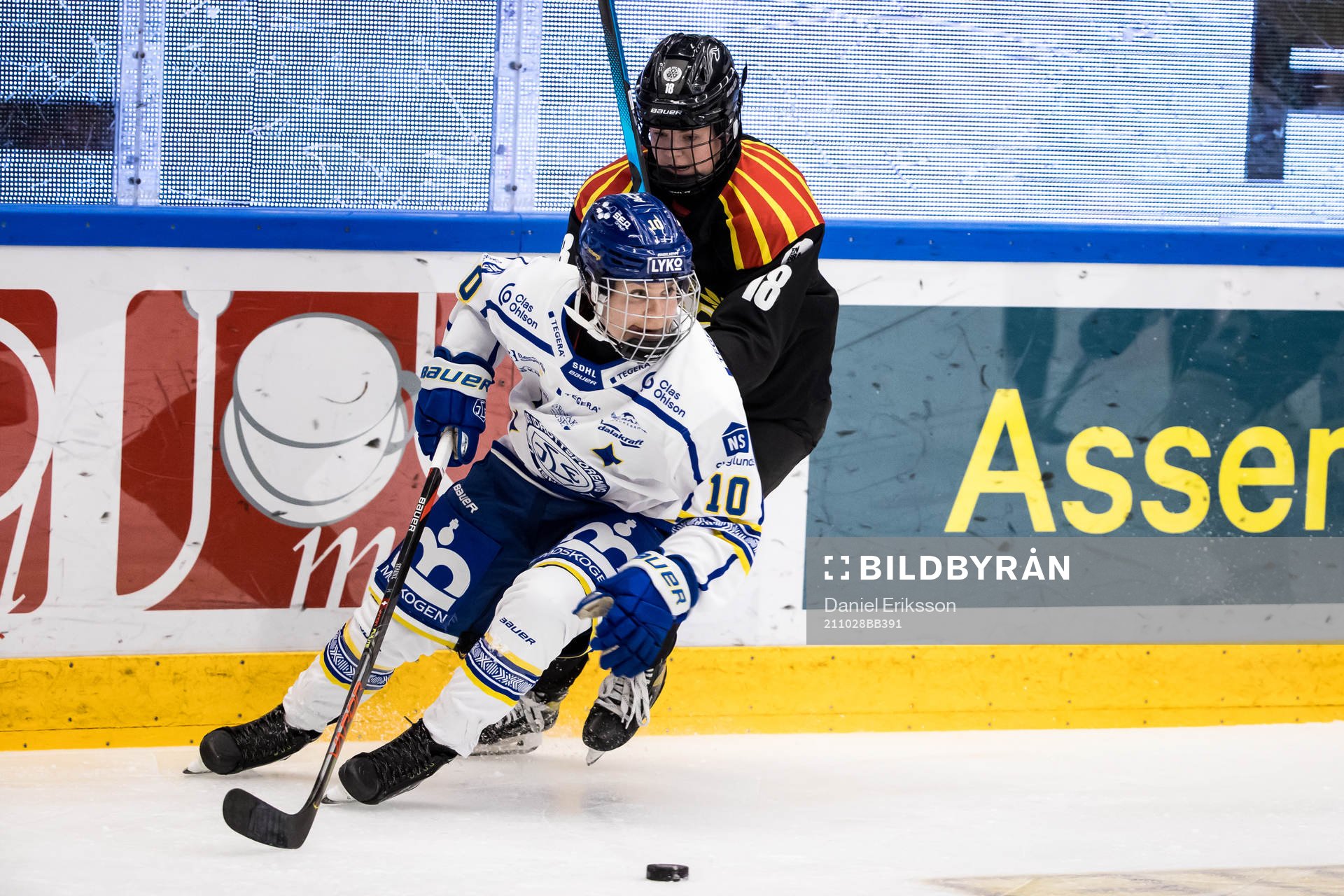 Leksands Phoebe Staenz och  Brynäs Emma Murén