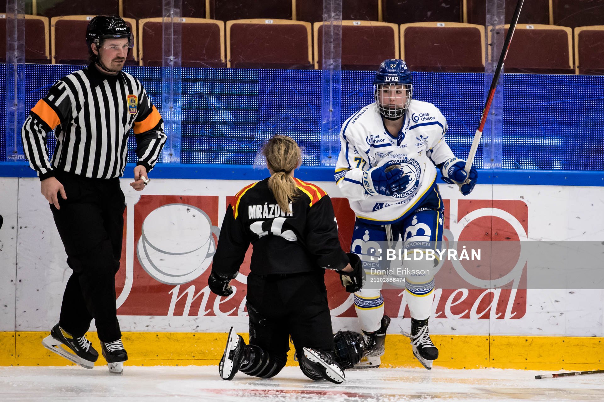 Brynäs Katerina Mrazova och Leksands Celine Tardif