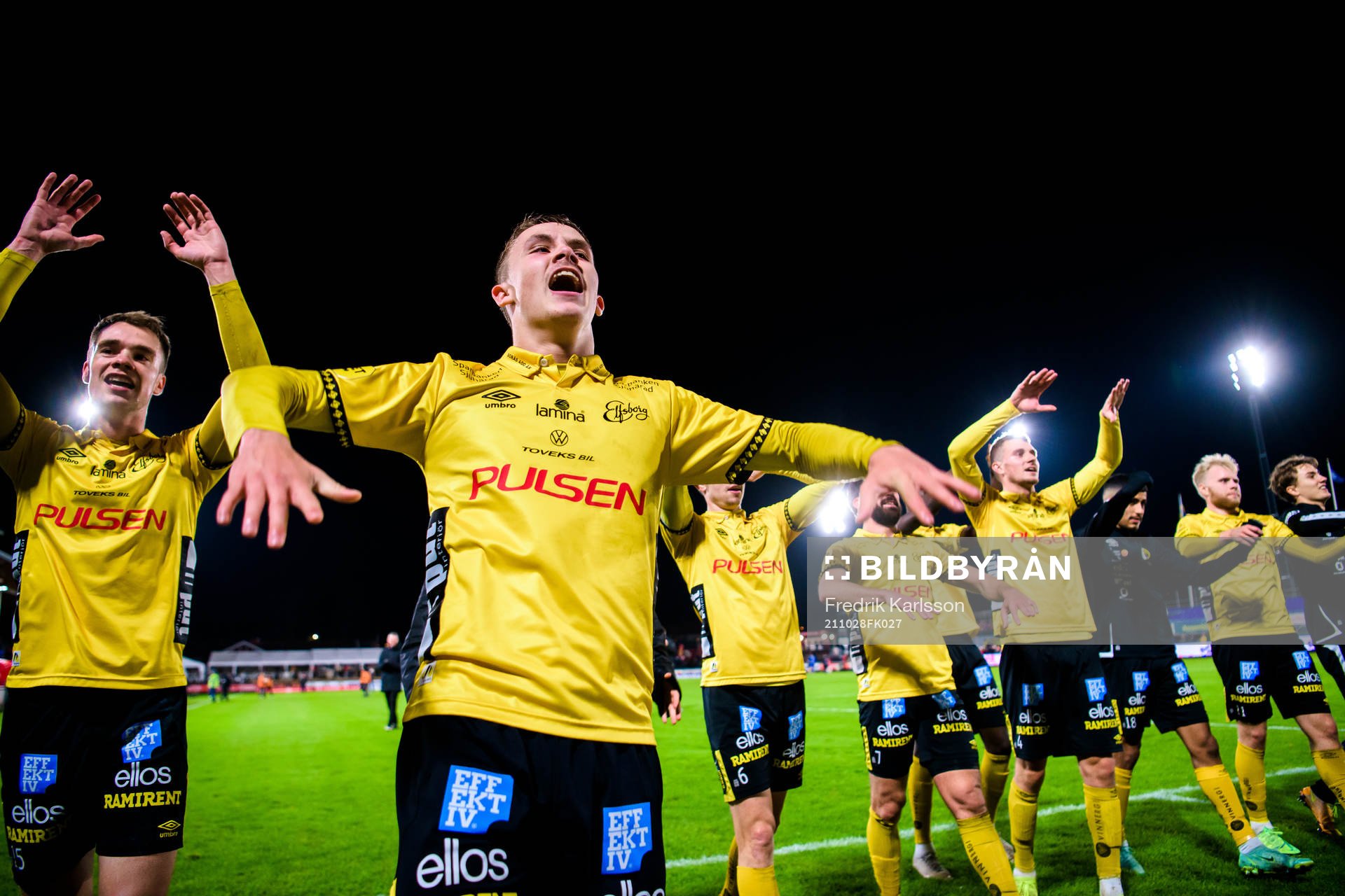 Elfsborgs Jacob Ondrejka jublar med lagkamrater