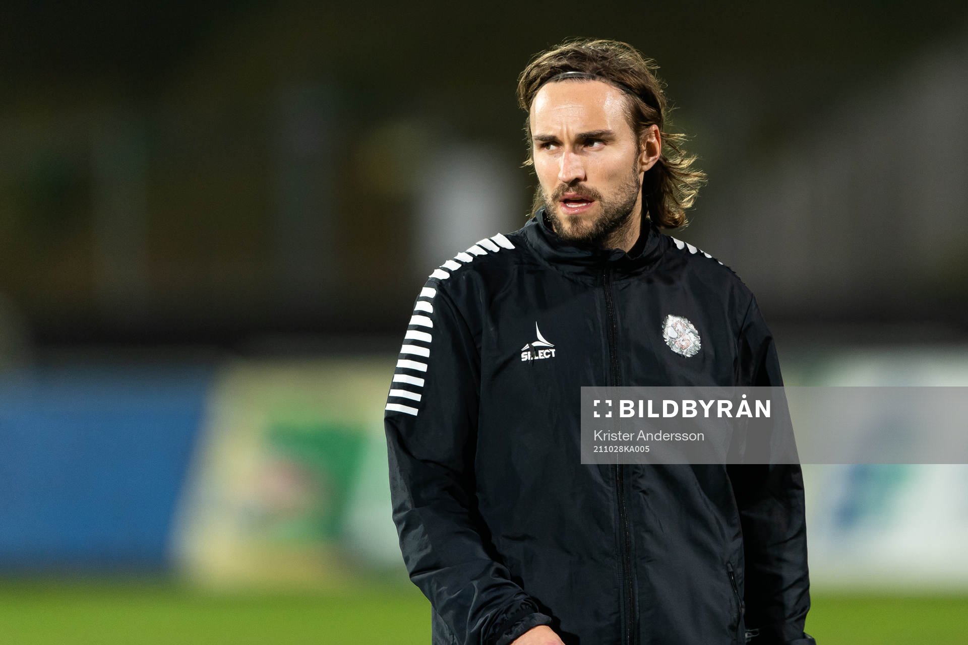 Örebros Kevin Walker före fotbollsmatchen i Allsvenskan