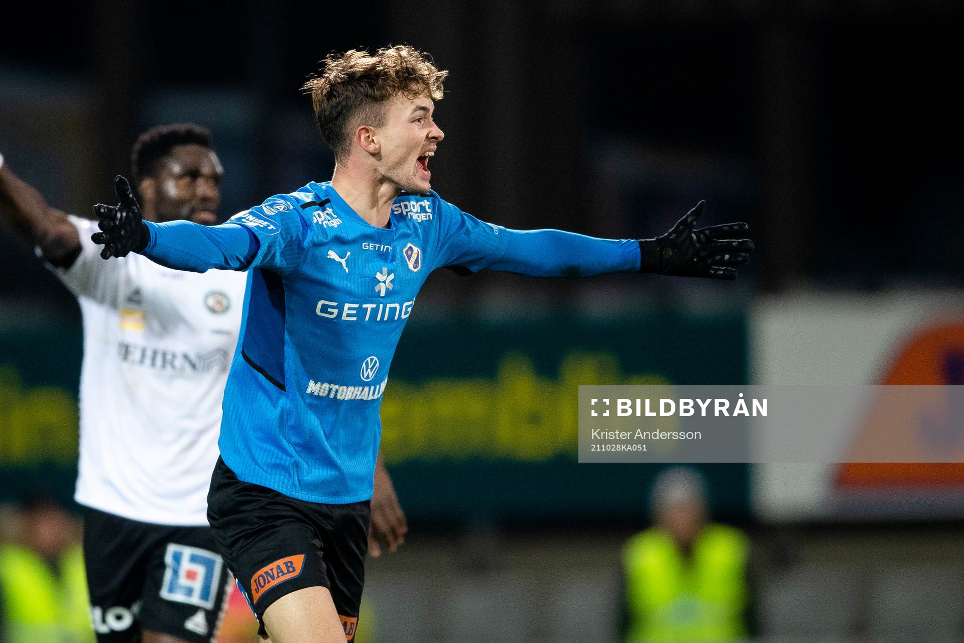 Halmstads Alexander Johansson reagerar