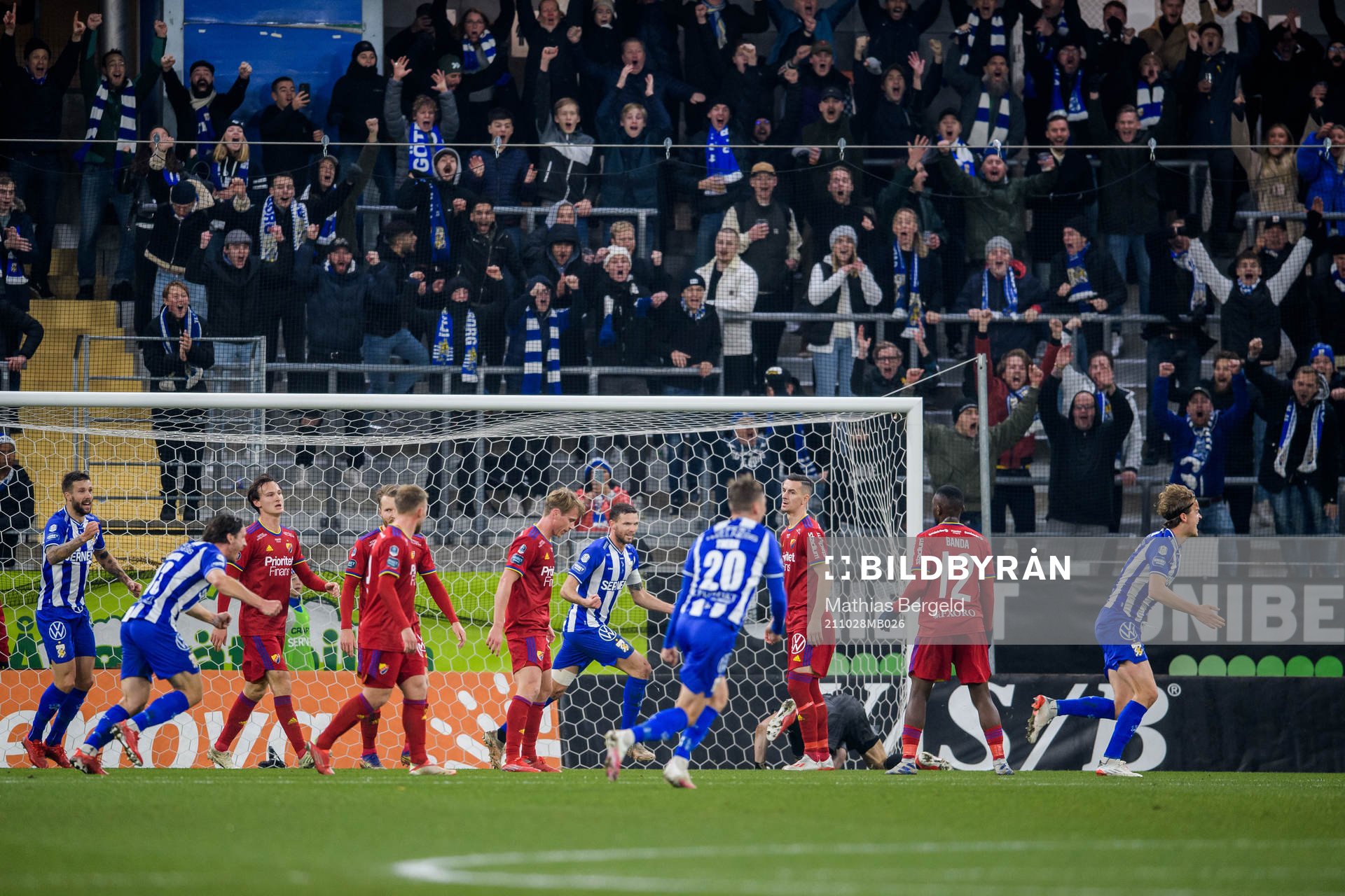 IFK Göteborgs August Erlingmark (h) jublar