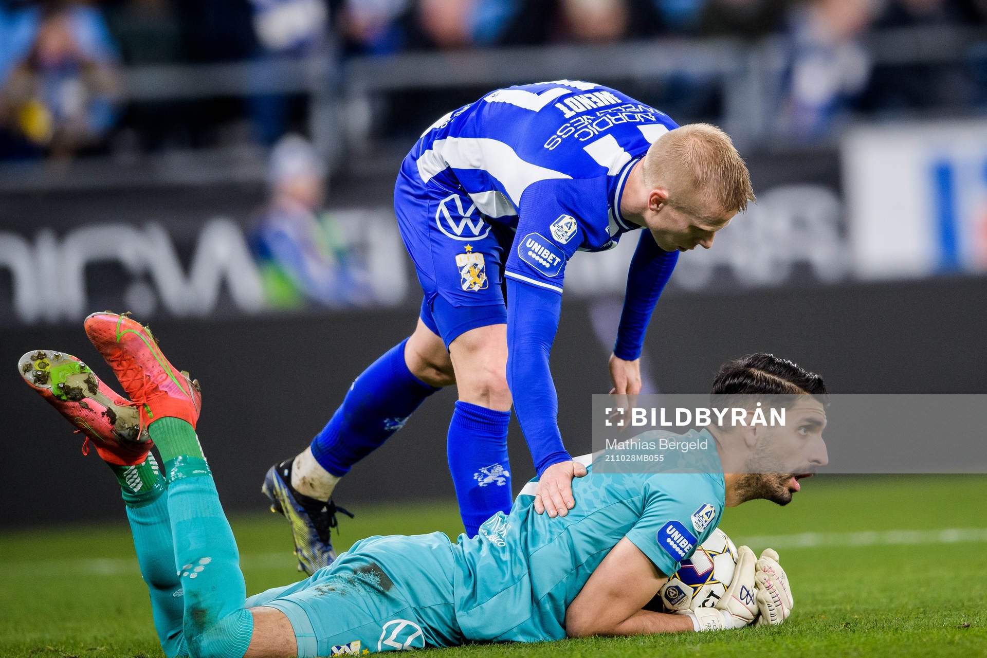 IFK Göteborgs Oscar Wendt och målvakt Giannis Anestis