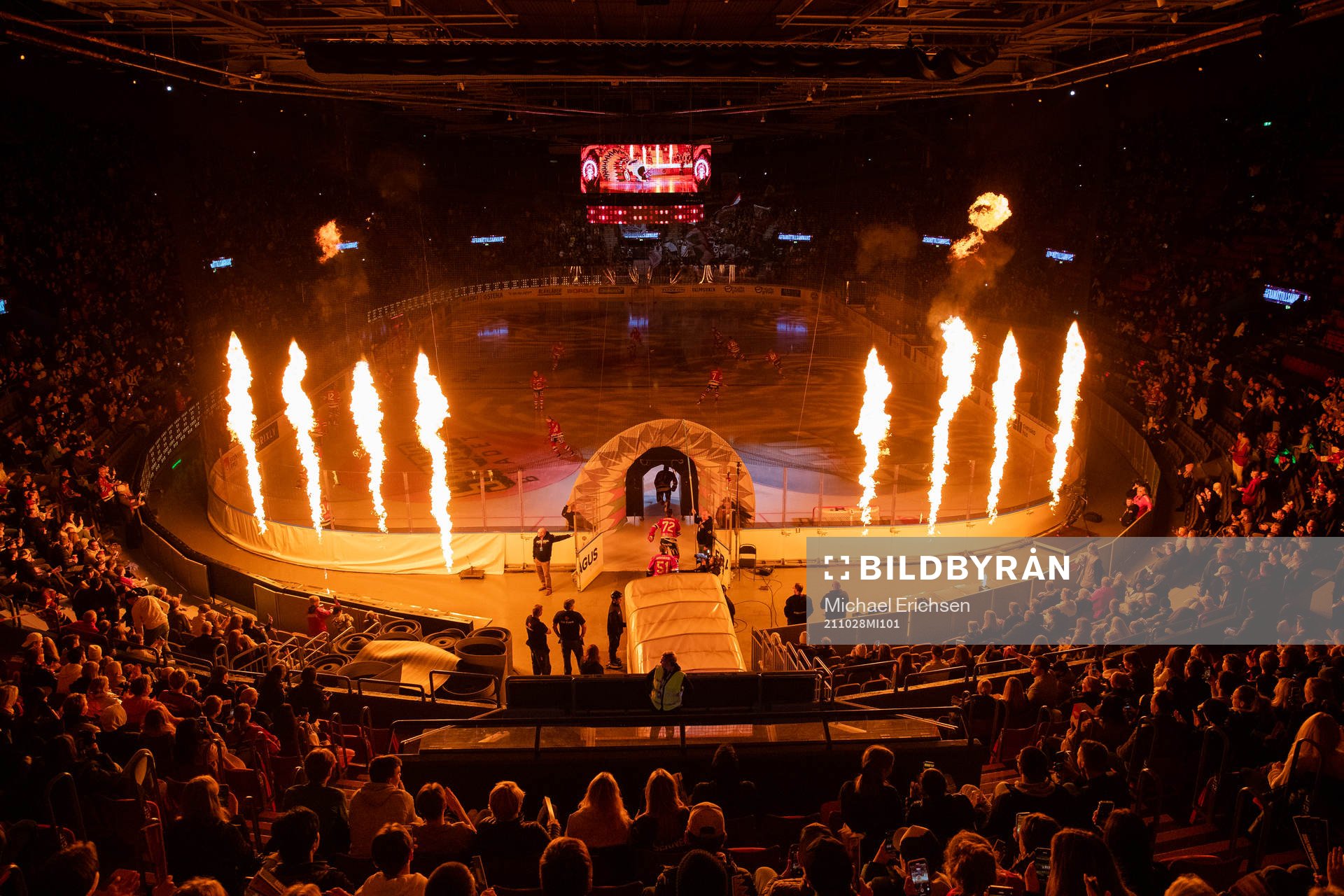 Frölundas intro innan ishockeymatchen i SHL mellan