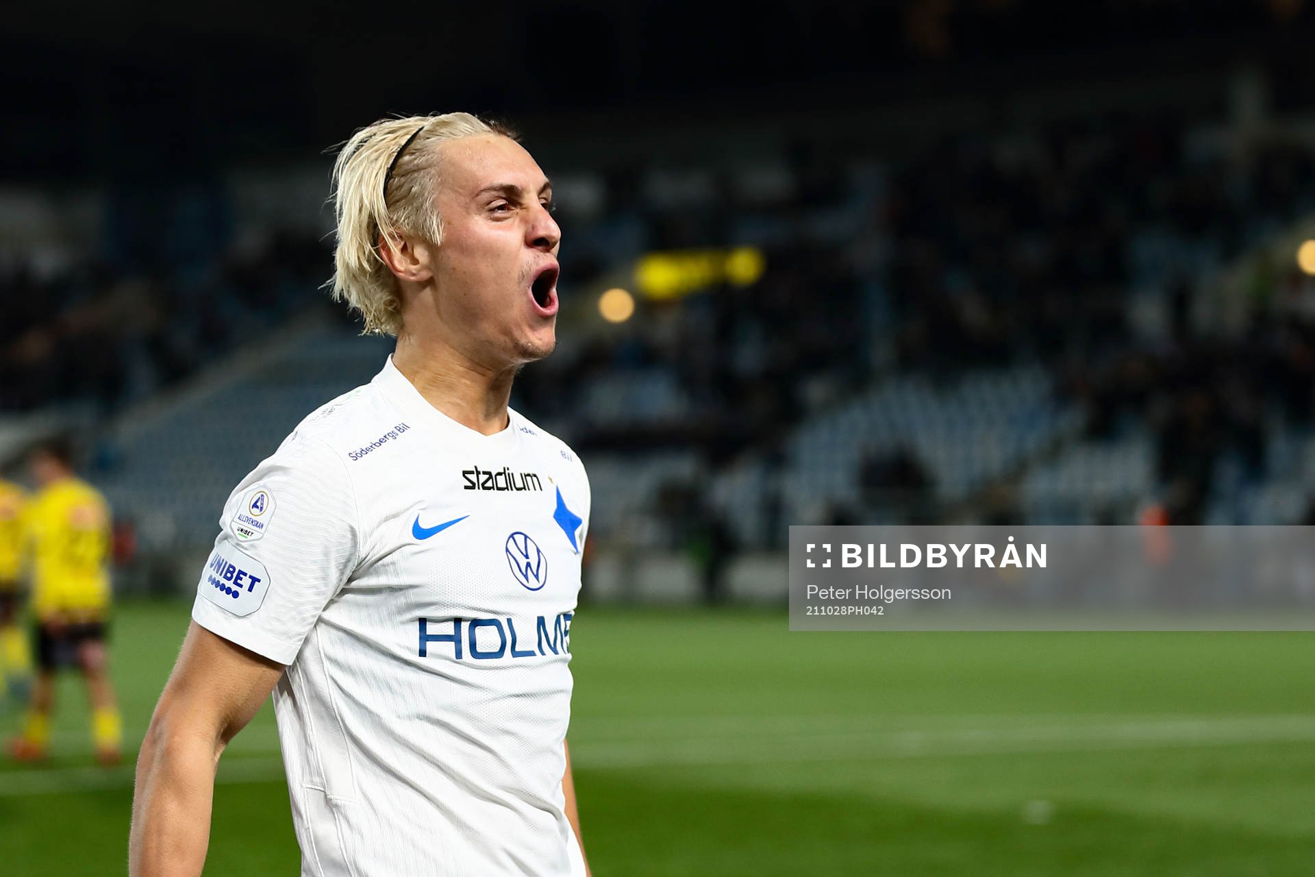 IFK Norrköpings Jonathan Levi jublar