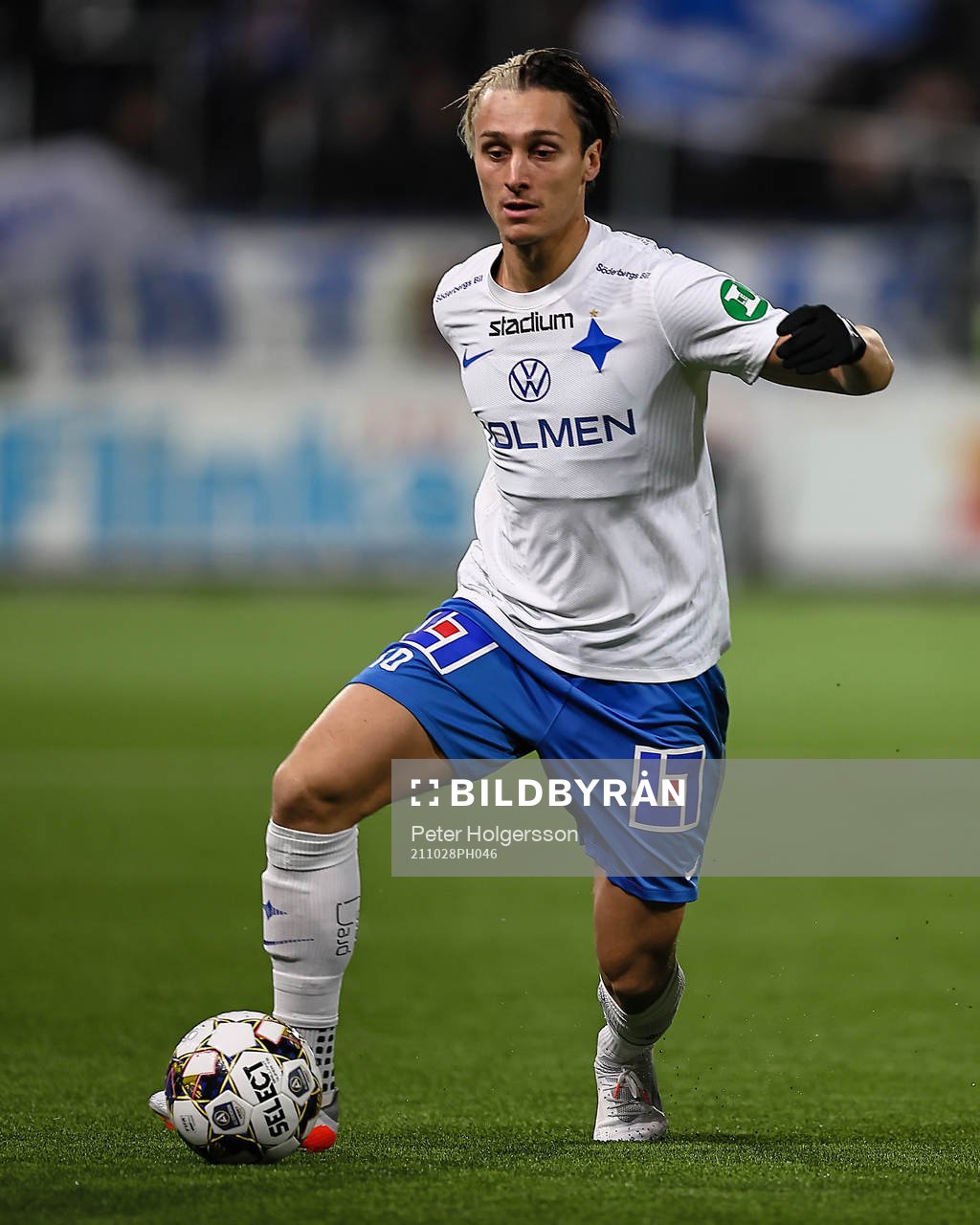 Jonathan Levi
