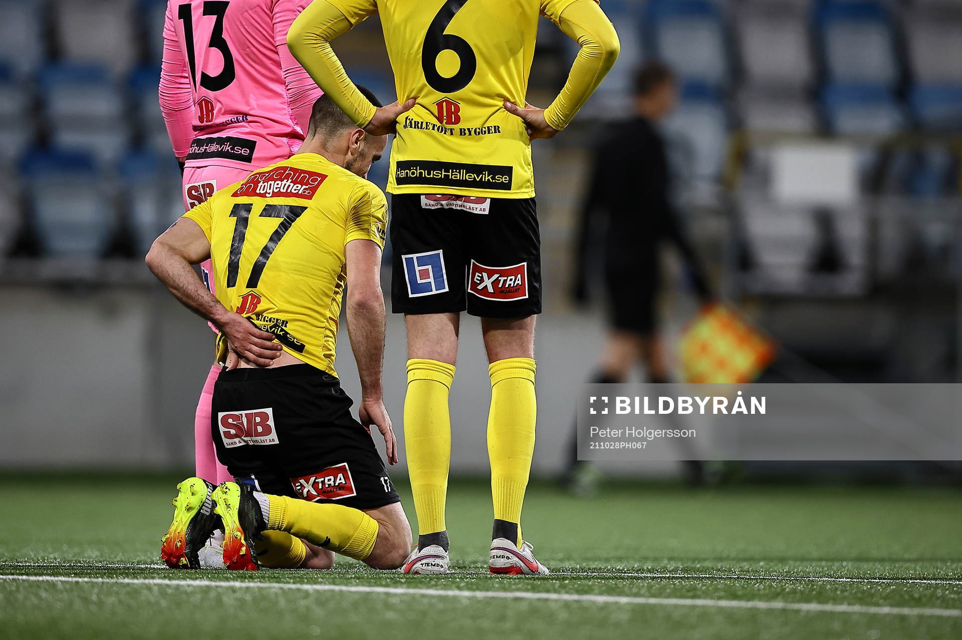 Mjällbys Carlos Moros Gracia med smärta