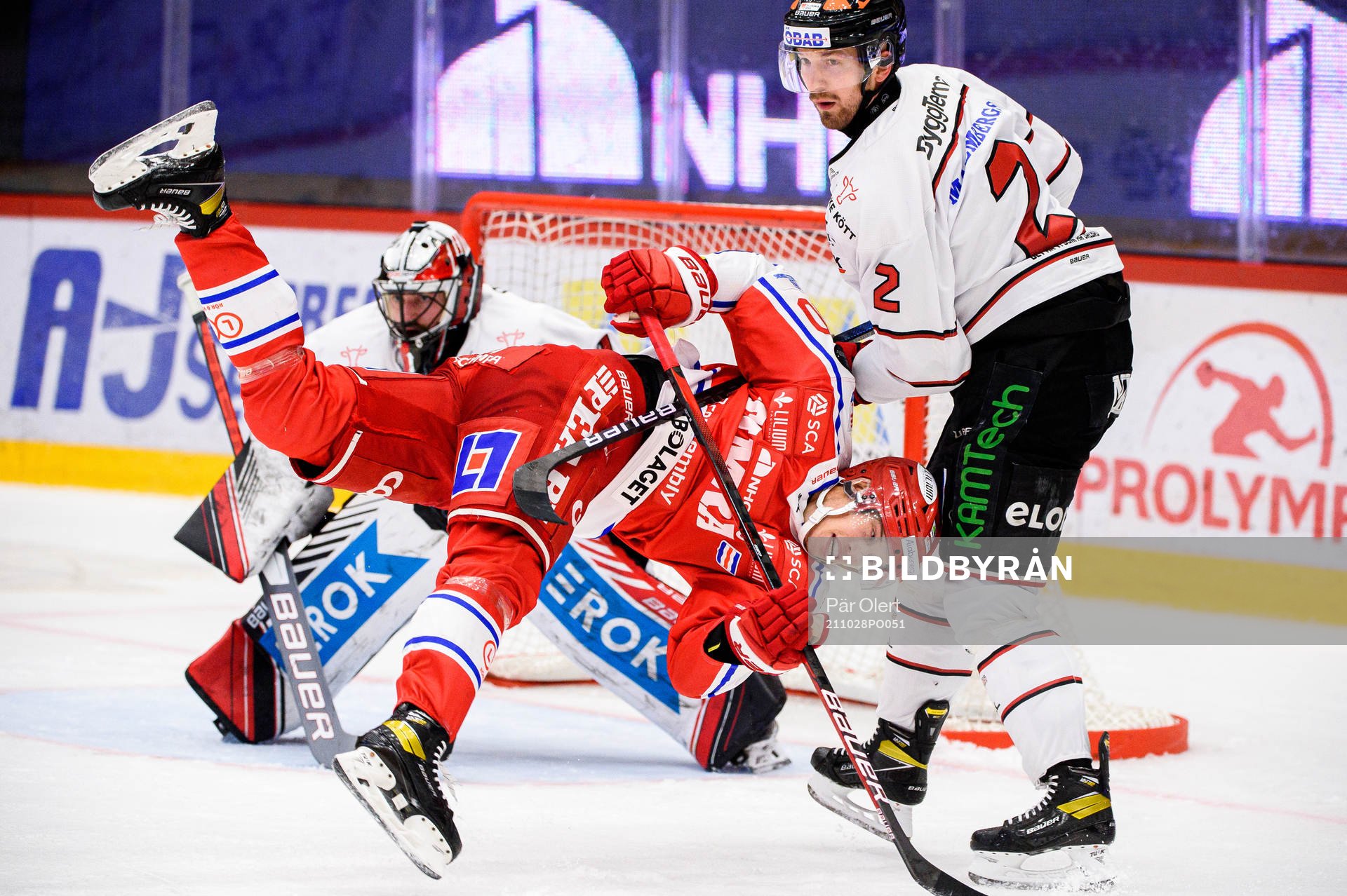 Timrås Robin Alvarez och Örebros Rasmus Rissanen