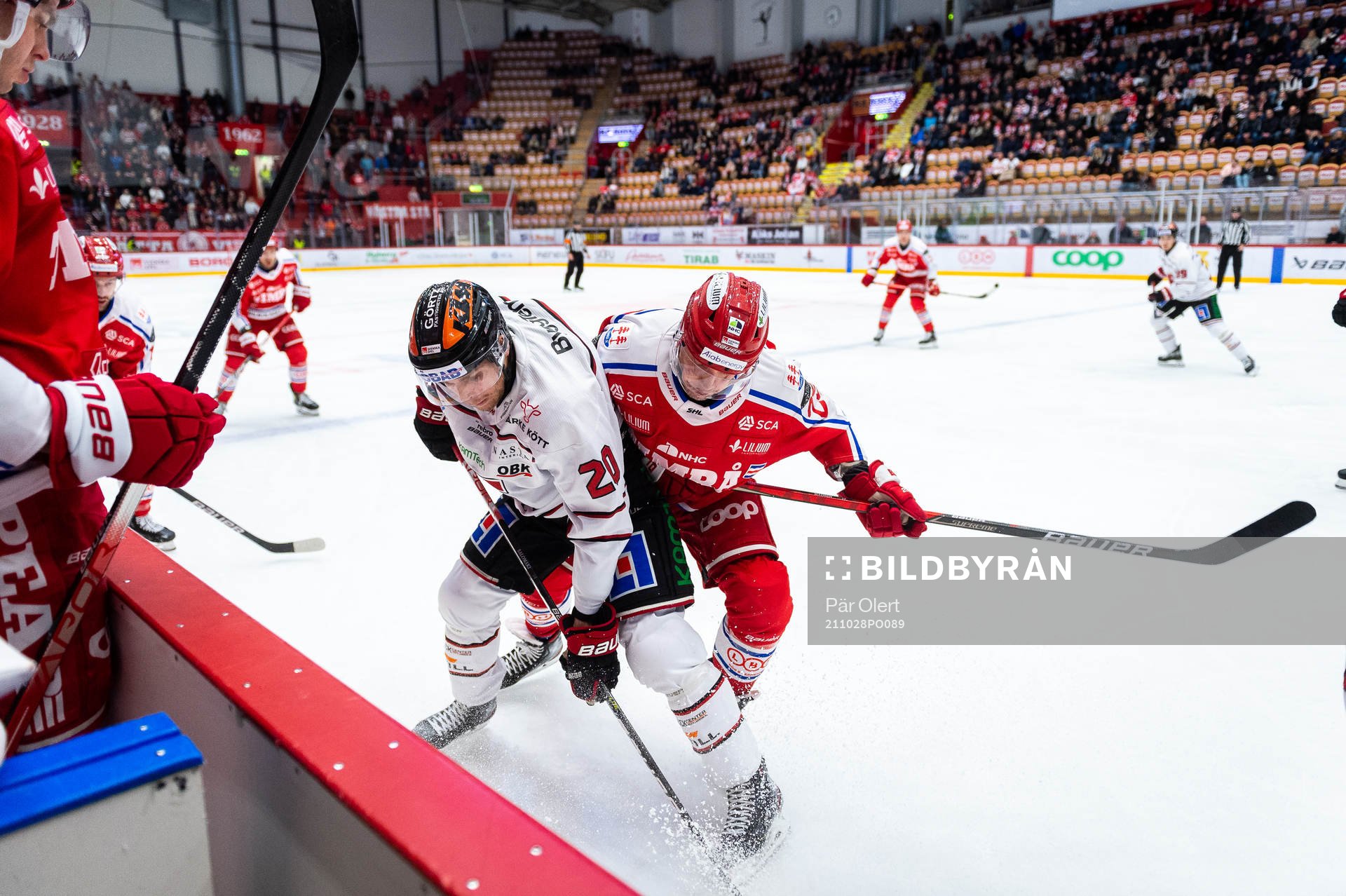 Örebros Miikka Salomäki och Timrås Morten Madsen