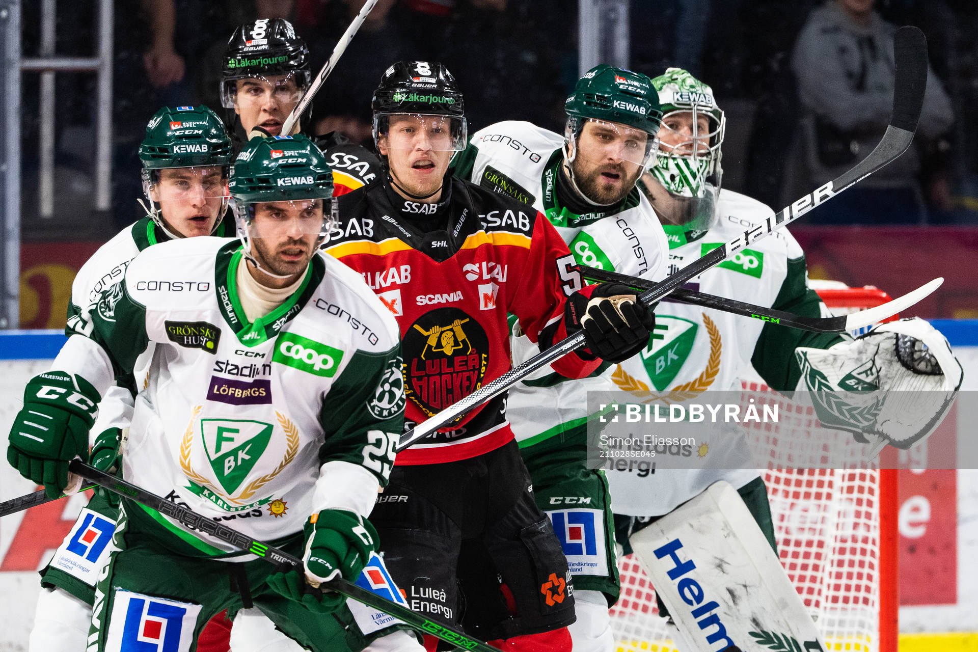 Färjestads Martin Johansson och Luleås Vilmos Gallo