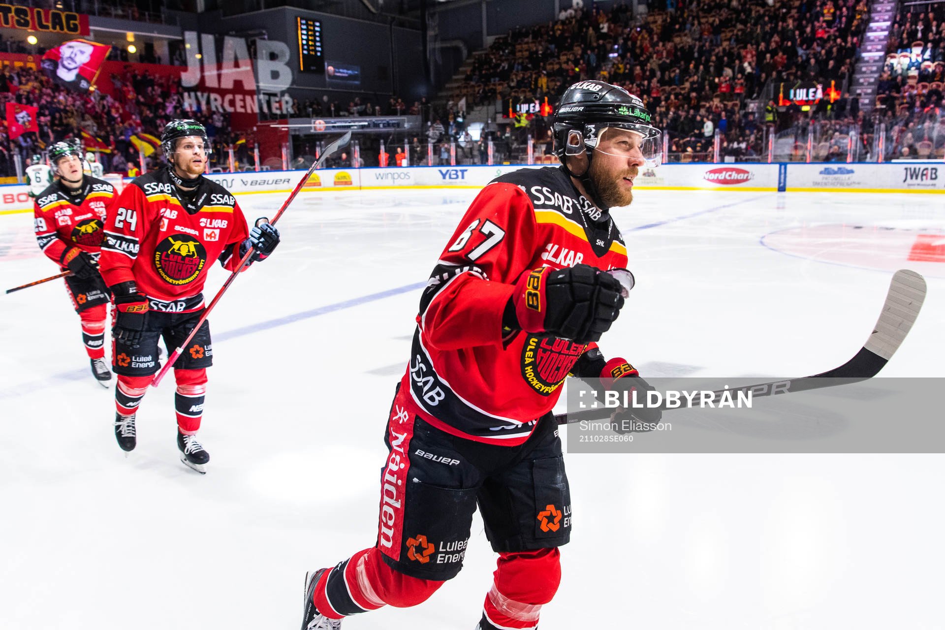 Luleås Linus Omark jublar