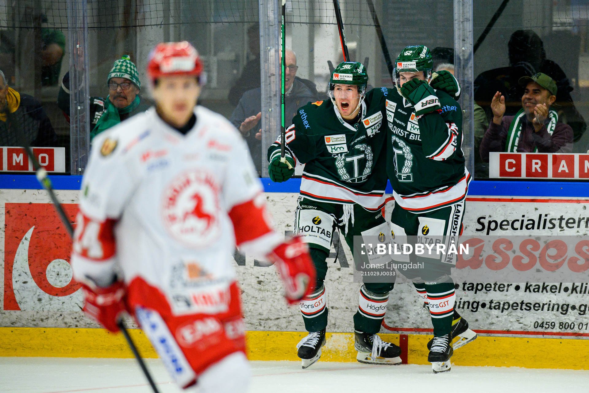 Tingsryds Tobias Fladeby och Ludvig Elvenes jublar