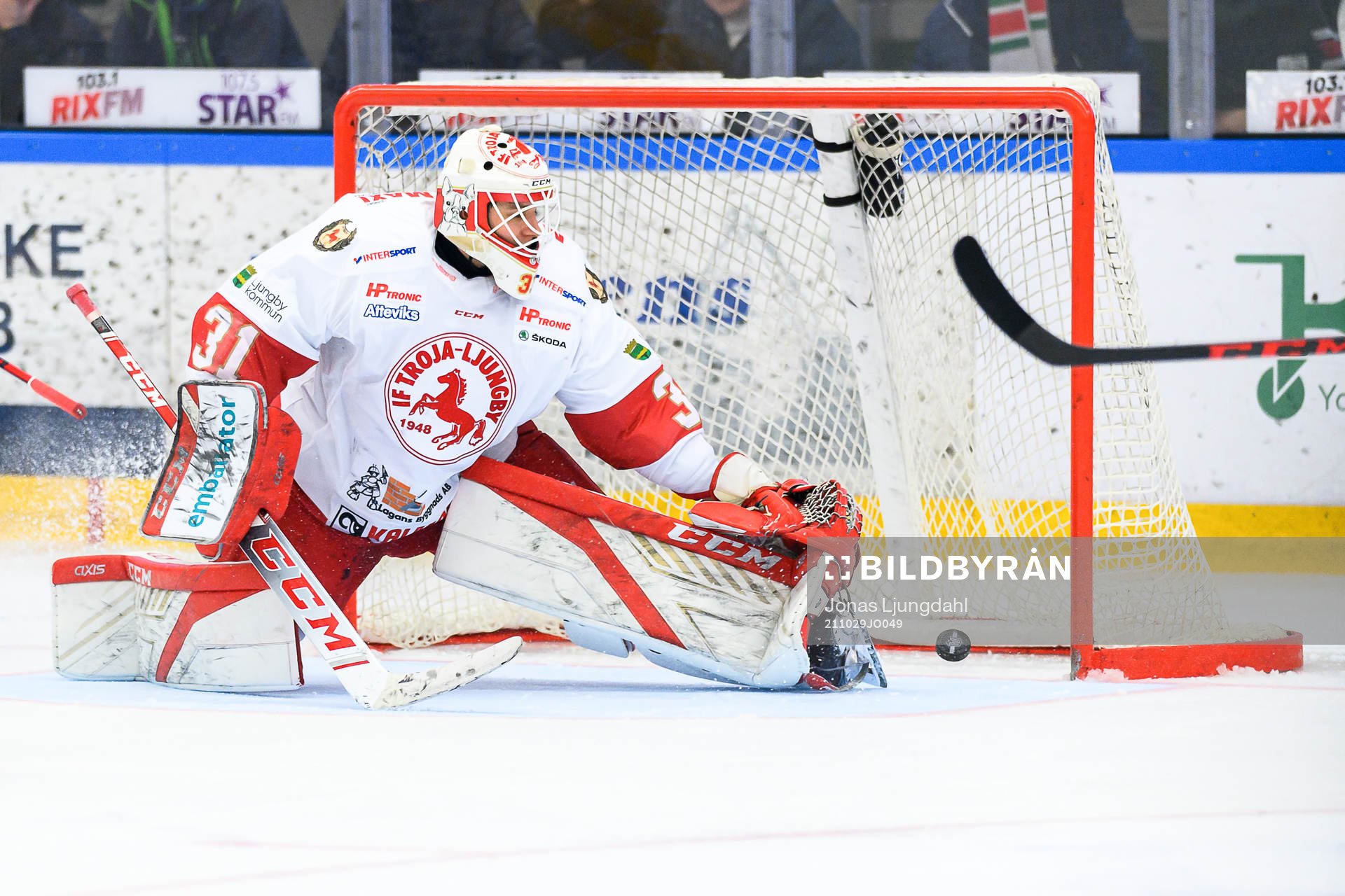 Tingsryds Ludvig Elvenes (ej i bild) gör mål 4-2 bakom