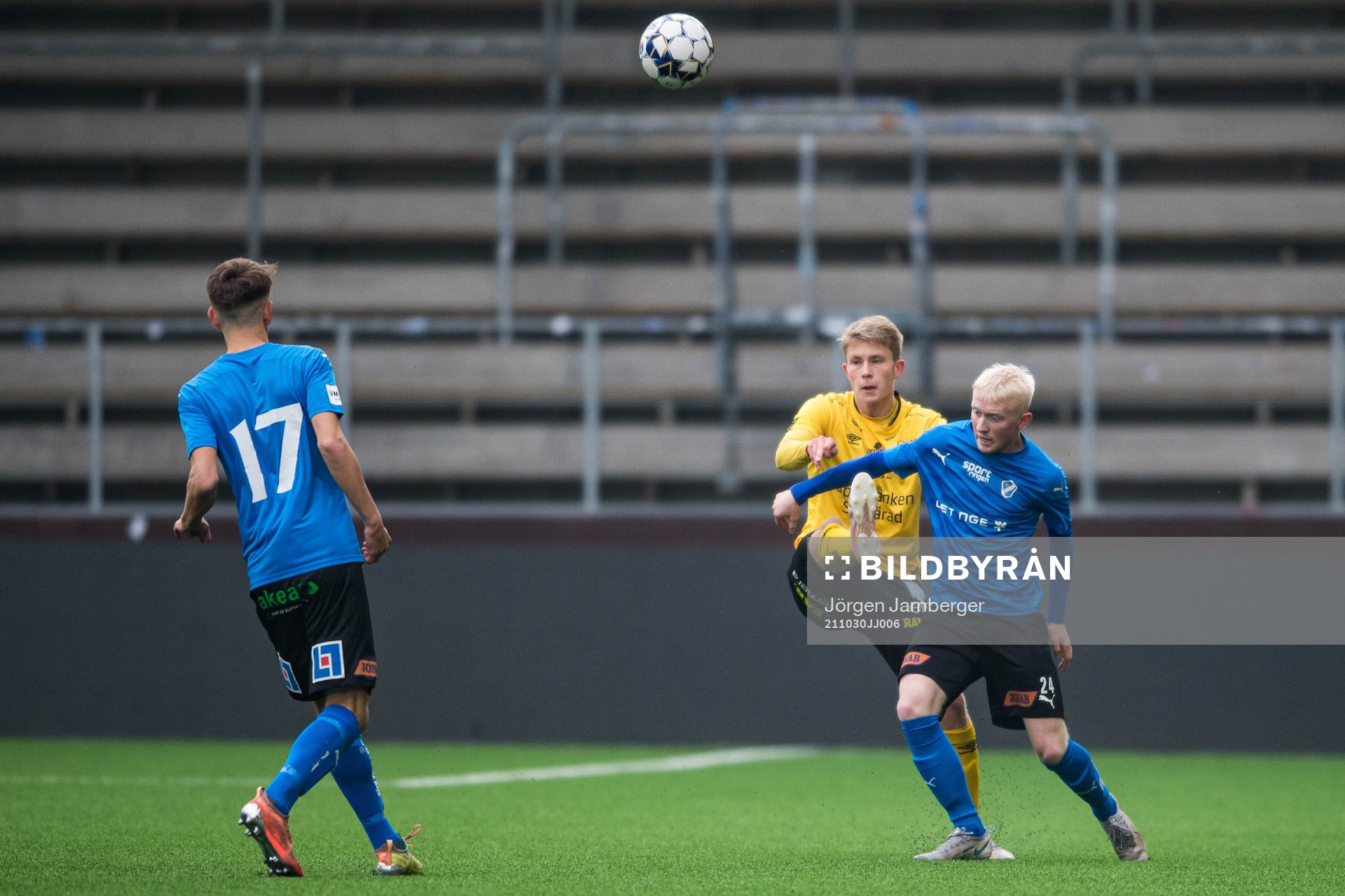 Elfsborgs Filip Persson och Halmstads Pontus Carlsson