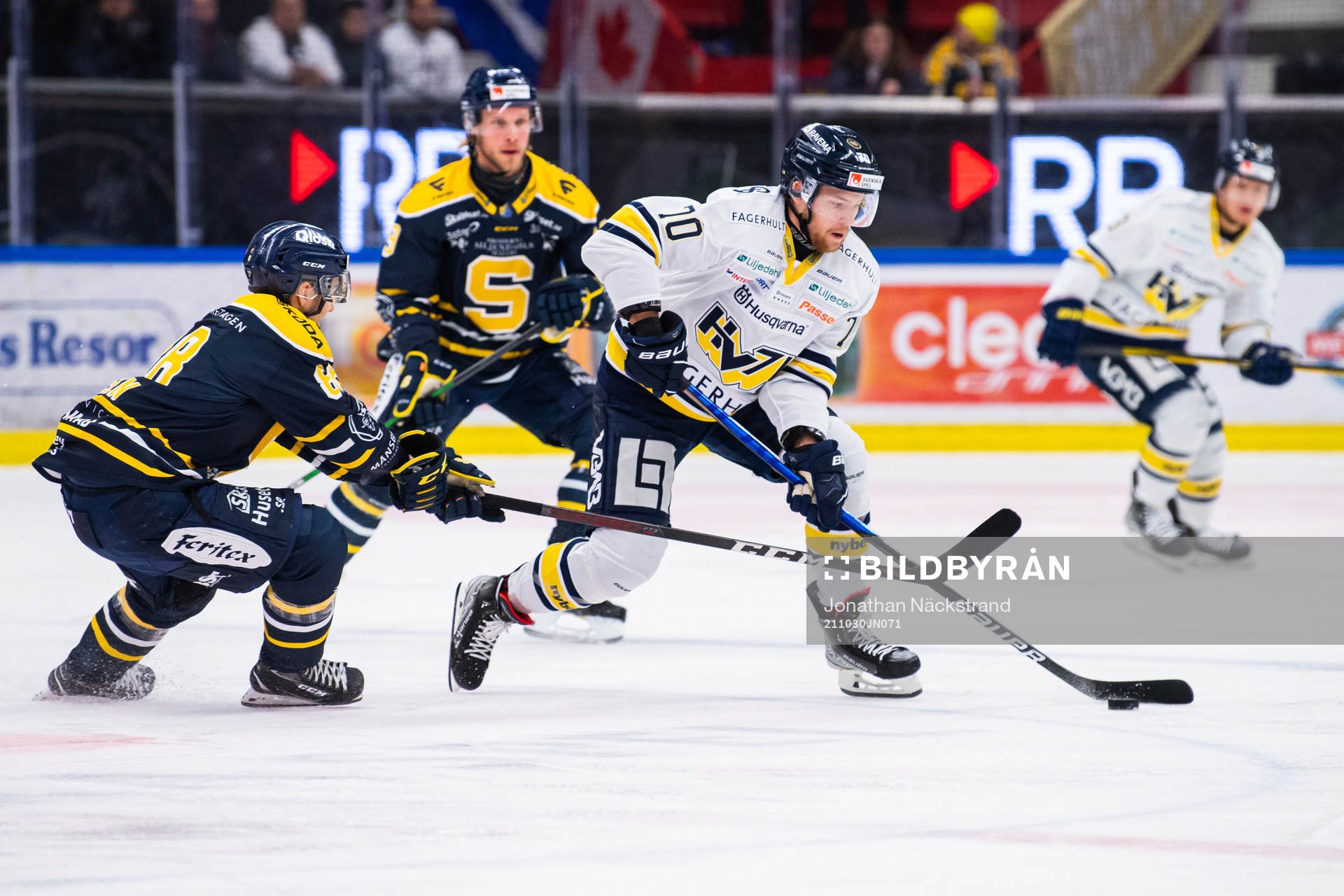 s Marcus Davidsson och Södertäljes Alexander Anderberg