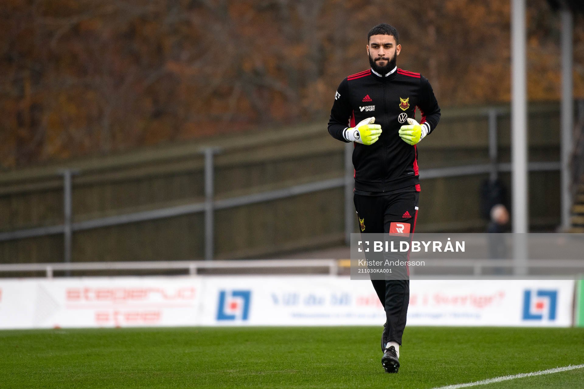 Östersunds målvakt Sixten Mohlin före fotbollsmatchen i