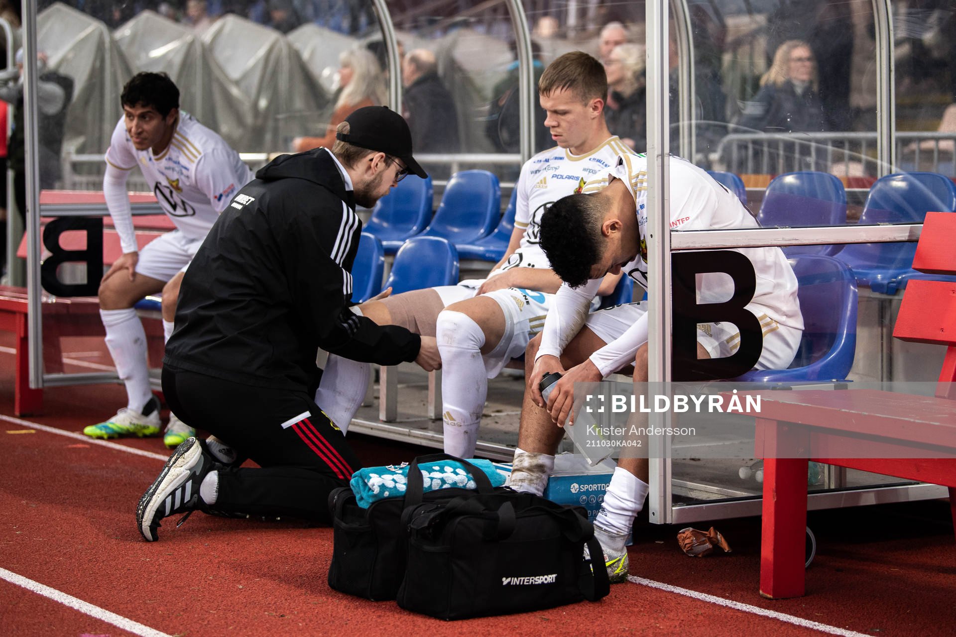 Östersunds Marco Weymans deppar med lagkamrater