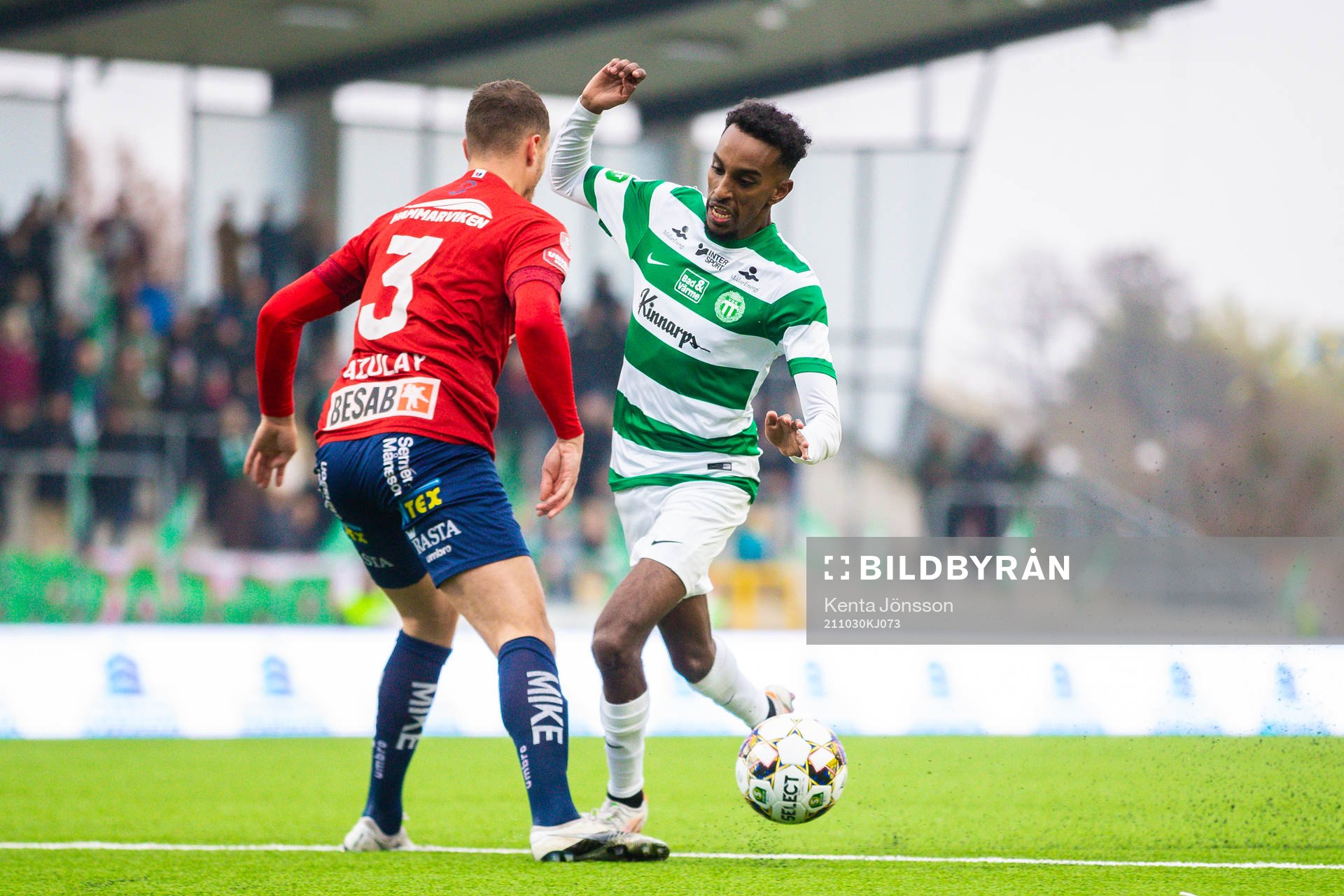 Örgrytes Jonathan Azulay och Västerås Taha Abdi Ali
