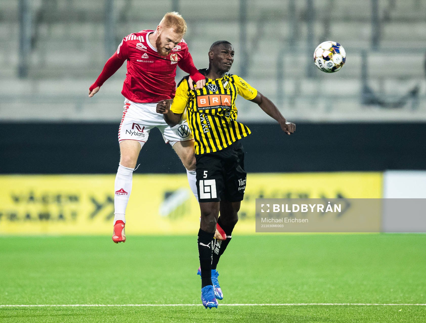 Kalmars Nils Fröling och Häckens Godswill Ekpolo