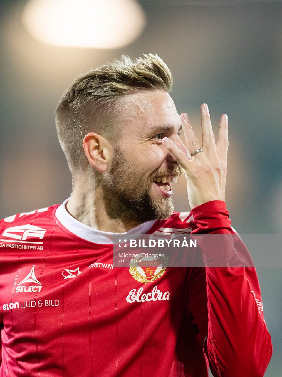 Kalmars Jonathan Ring jublar efter sitt 0-3 mål under fotbollsmatchen i Allsvenskan mellan Häcken och Kalmar den 30 oktober 2021 i Göteborg.