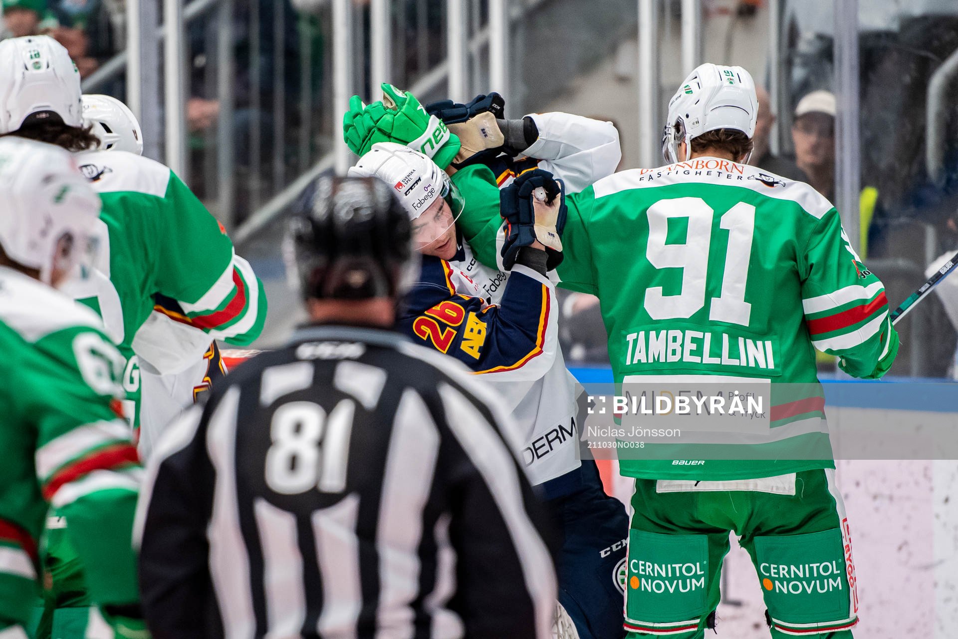 Djurgårdens Alex Brännstam och Rögles Adam Tambellini