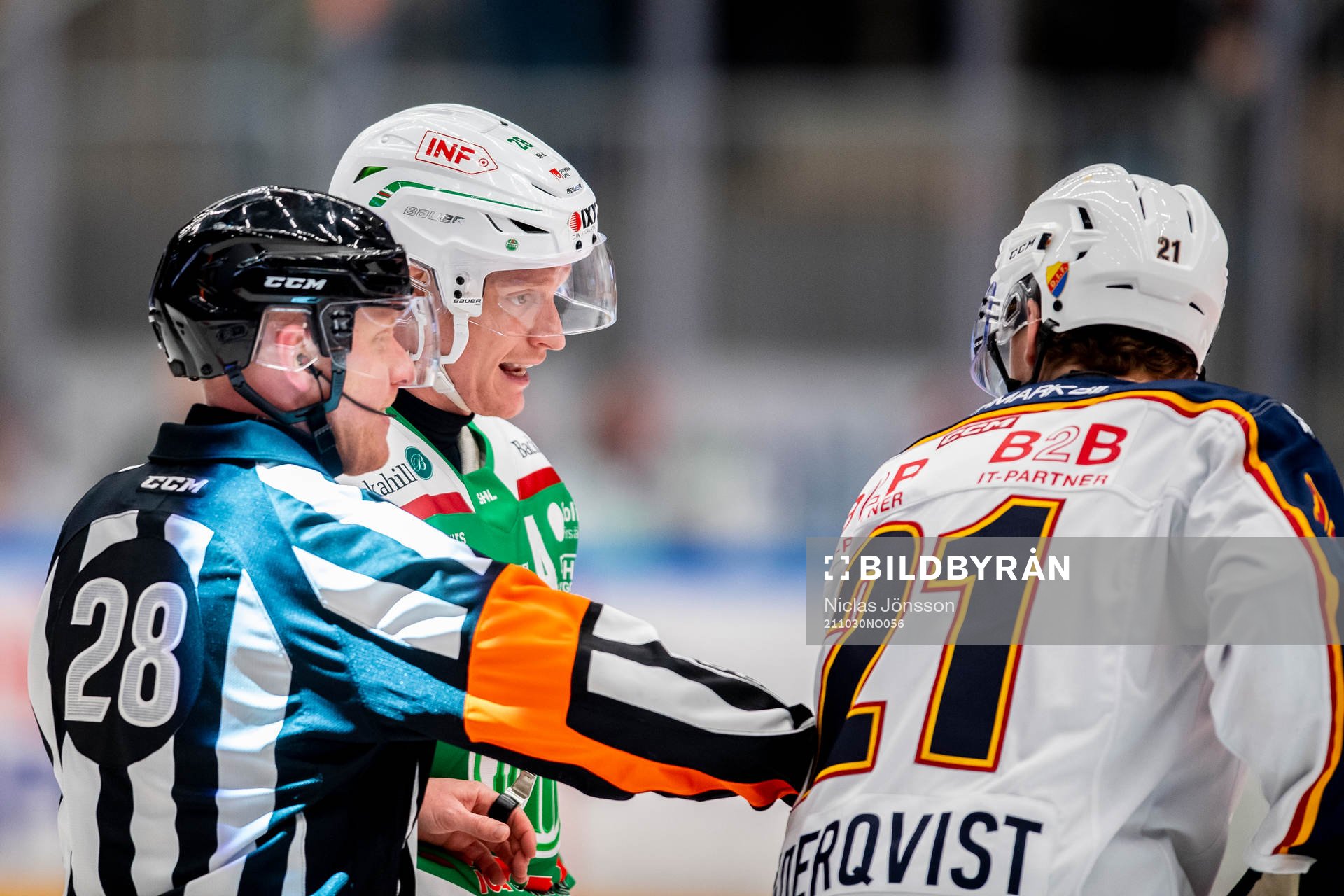 Rögles Anton Bengtsson och Djurgårdens Filip Cederqvist